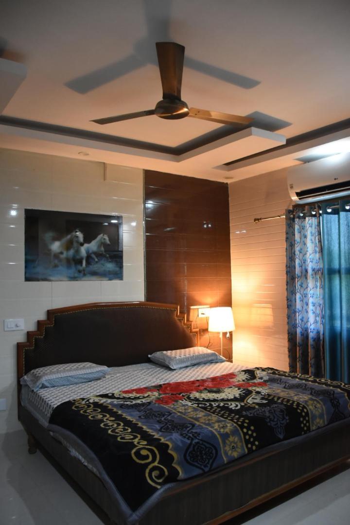 Double Room with Private Bathroom - Photo 5