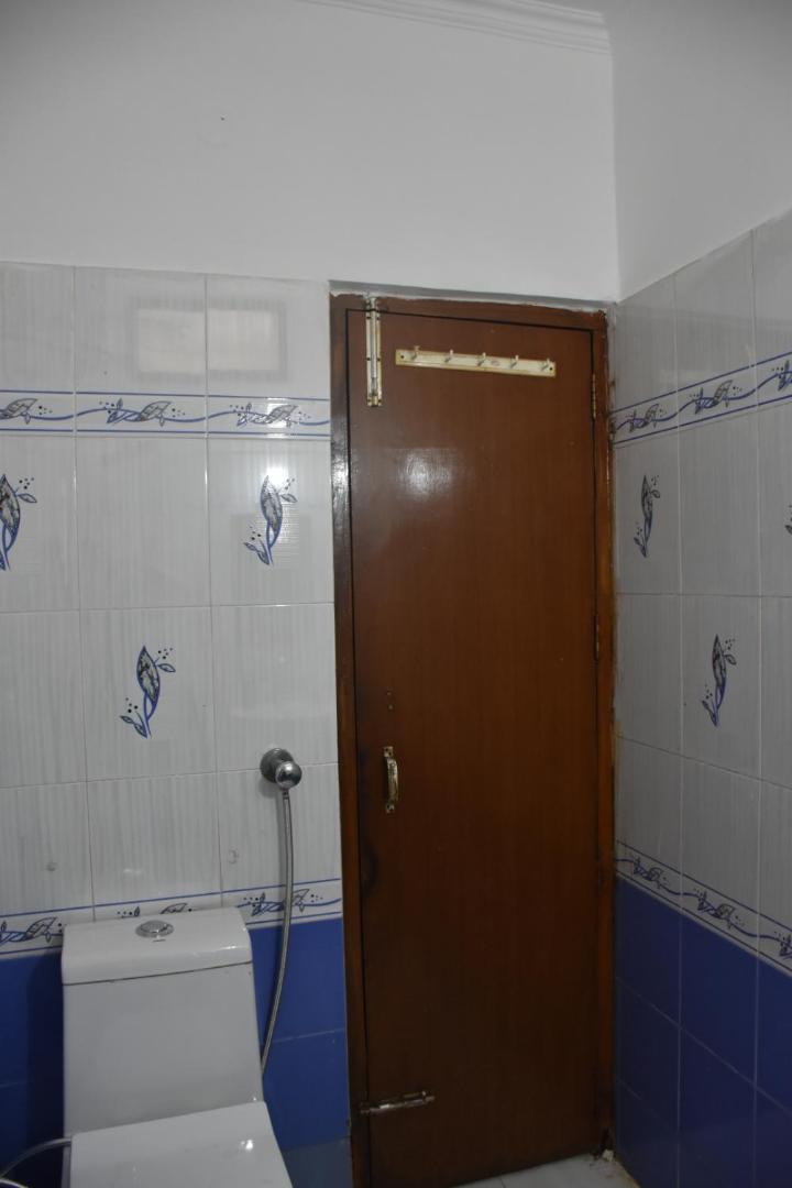 Double Room with Private Bathroom - Photo 3