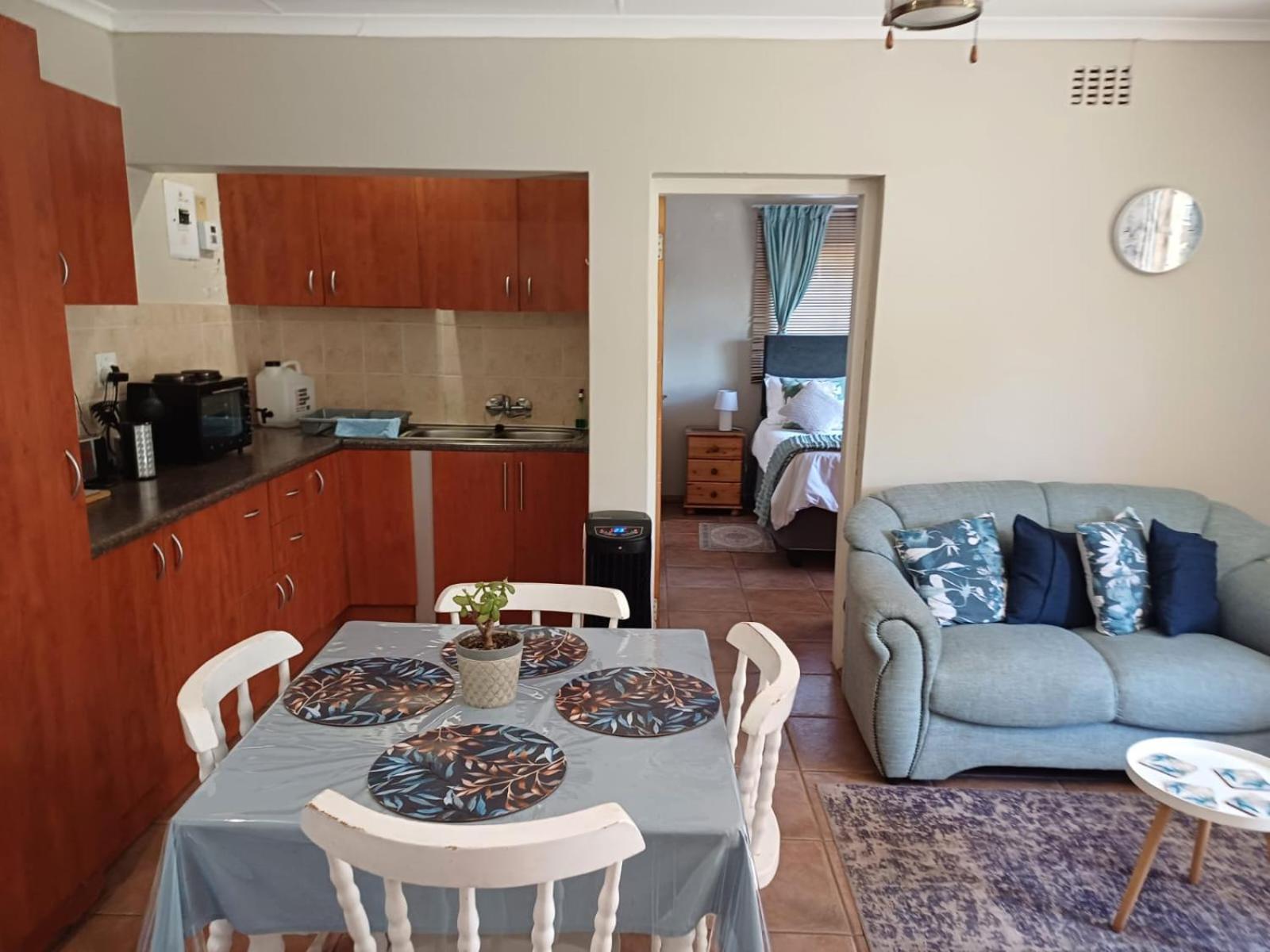 Two-Bedroom Apartment - Photo 9