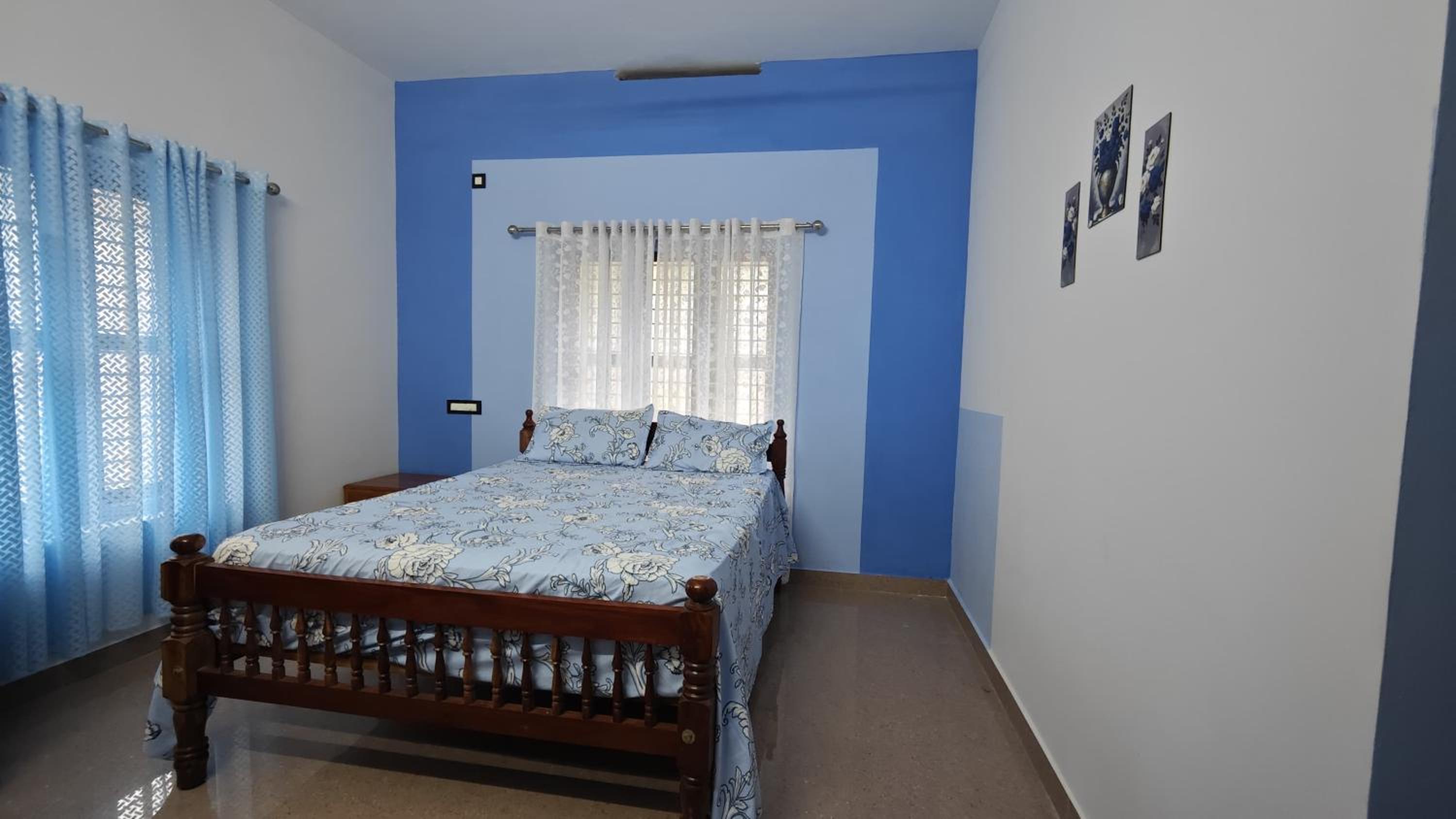 Three-Bedroom Villa photo 3