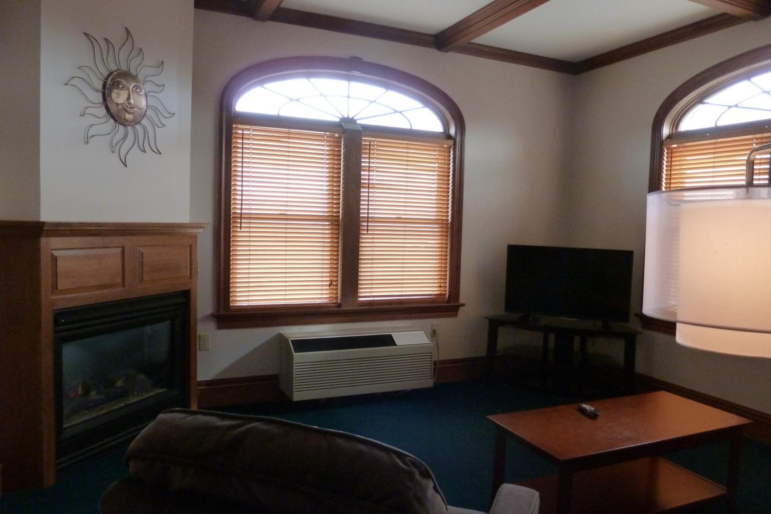 Deluxe Apartment photo 3