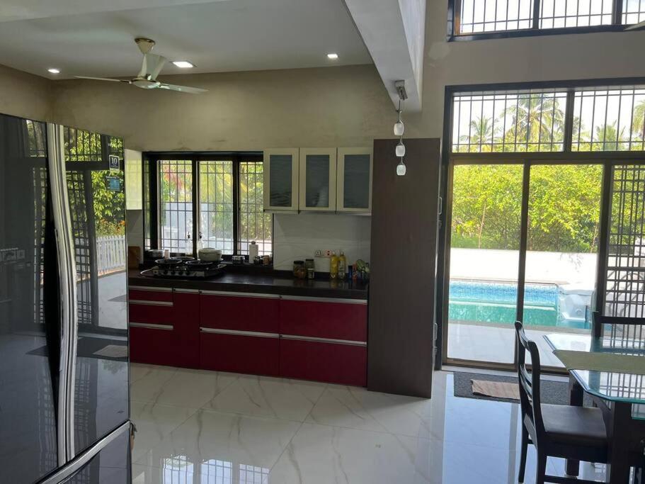 Three-Bedroom Villa photo 3