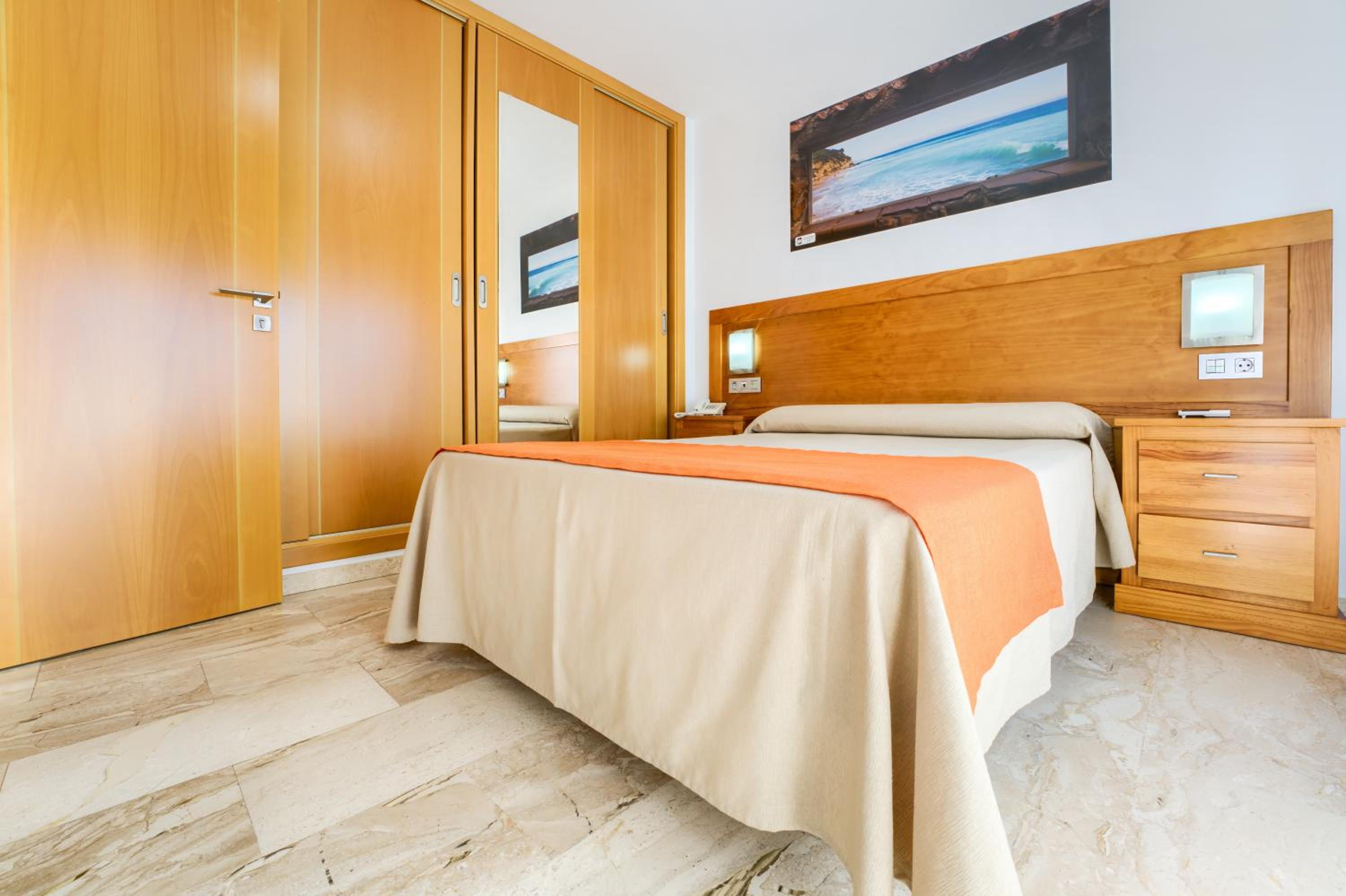 Apartamento con Terraza