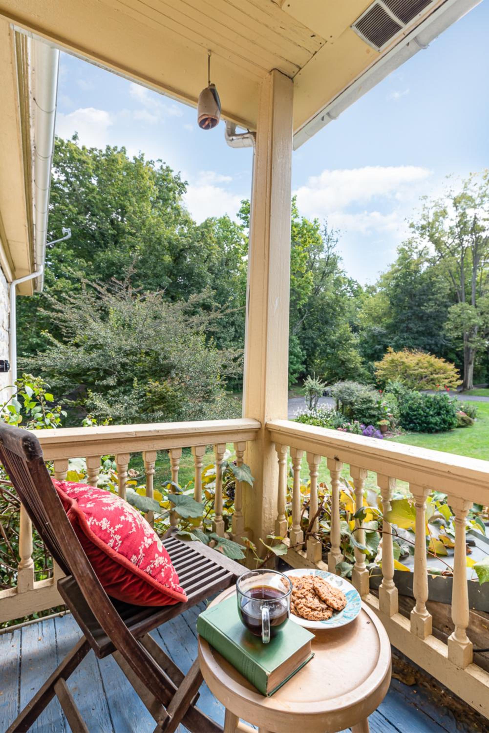 Deluxe Family Suite photo 3