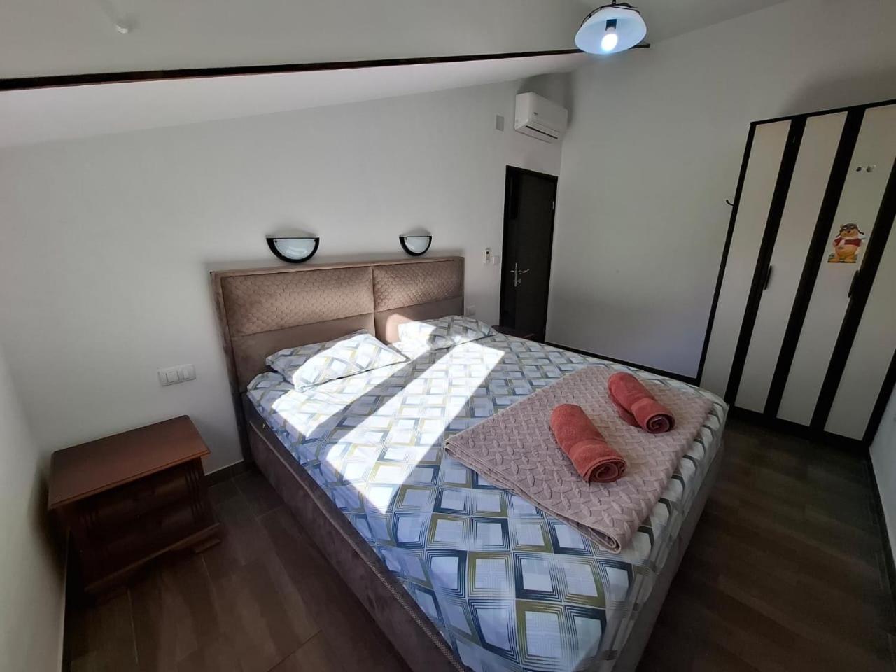 Apartment with Sea View photo 2