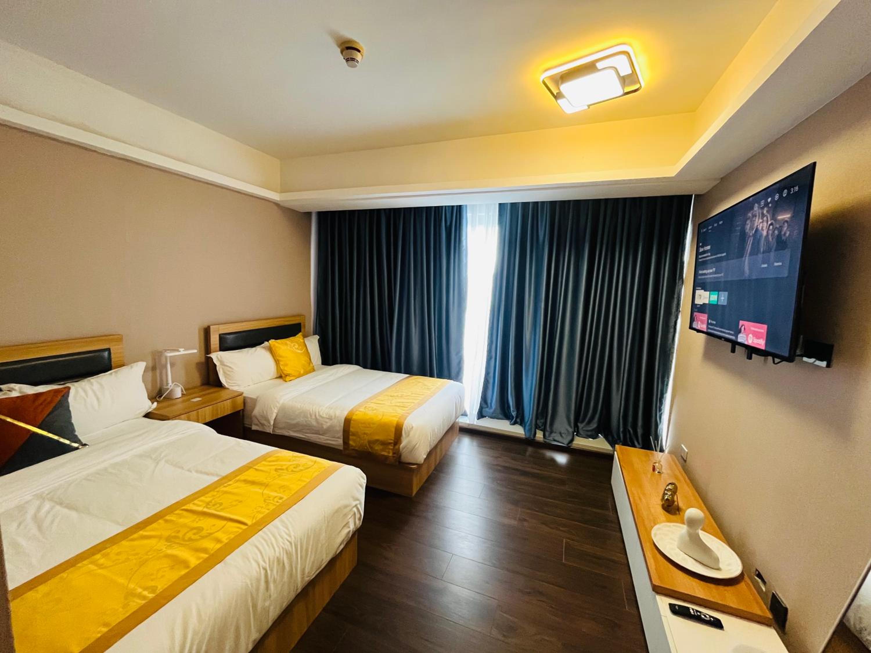 Deluxe Double Room With Balcony