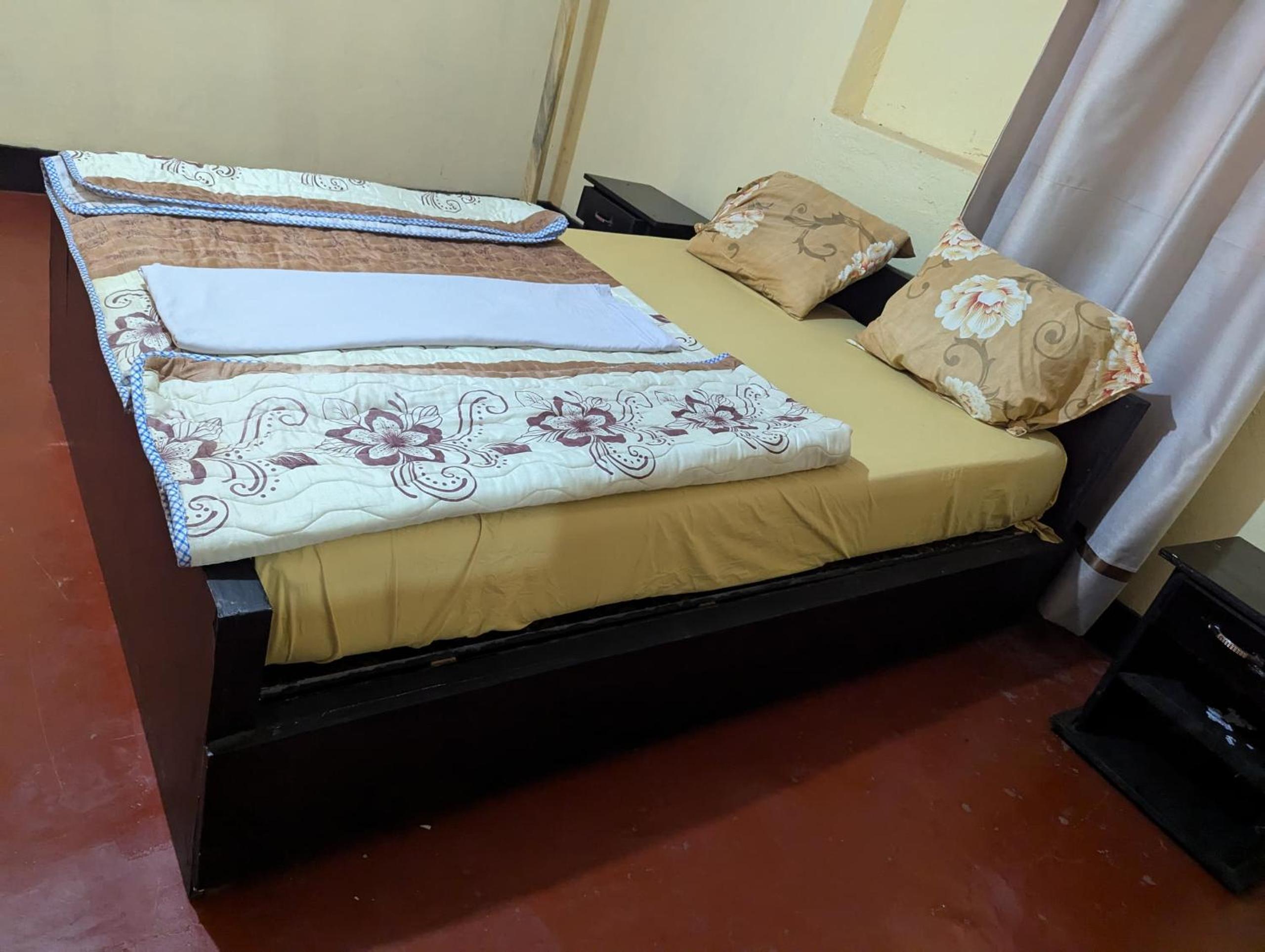 Single Room photo 2
