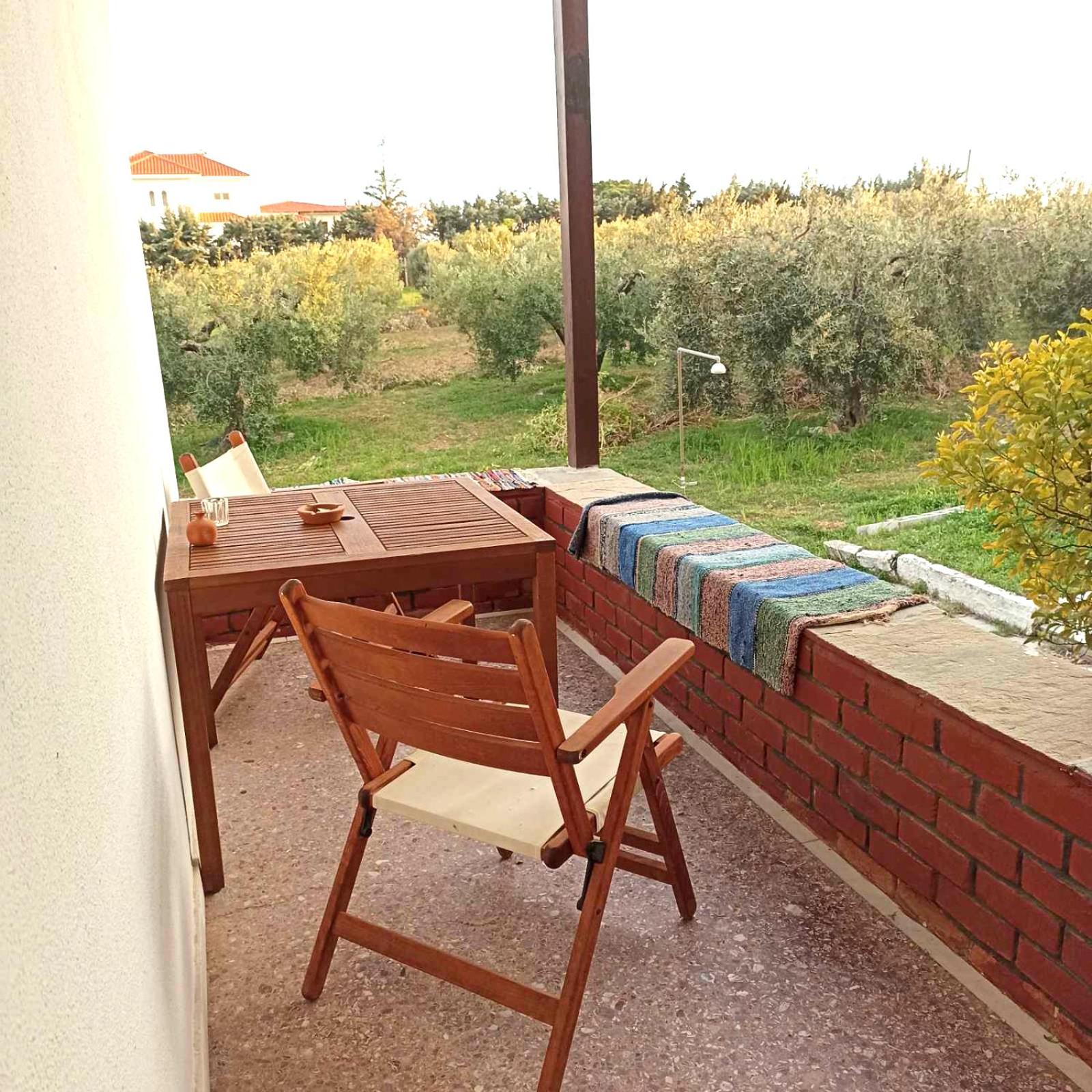 Two-Bedroom Apartment with Balcony and Sea View photo 2