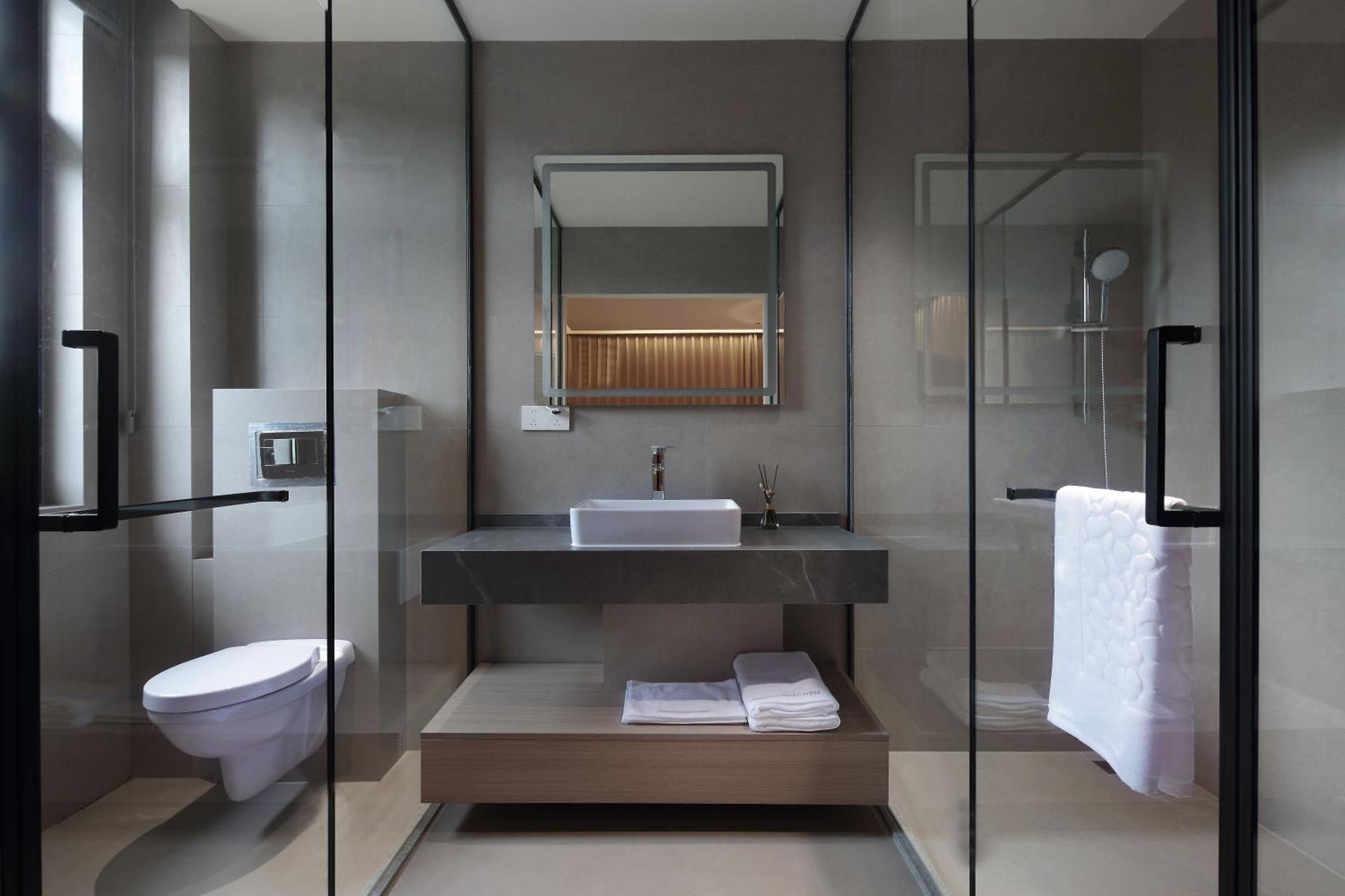 Double Room with Pool View photo 2