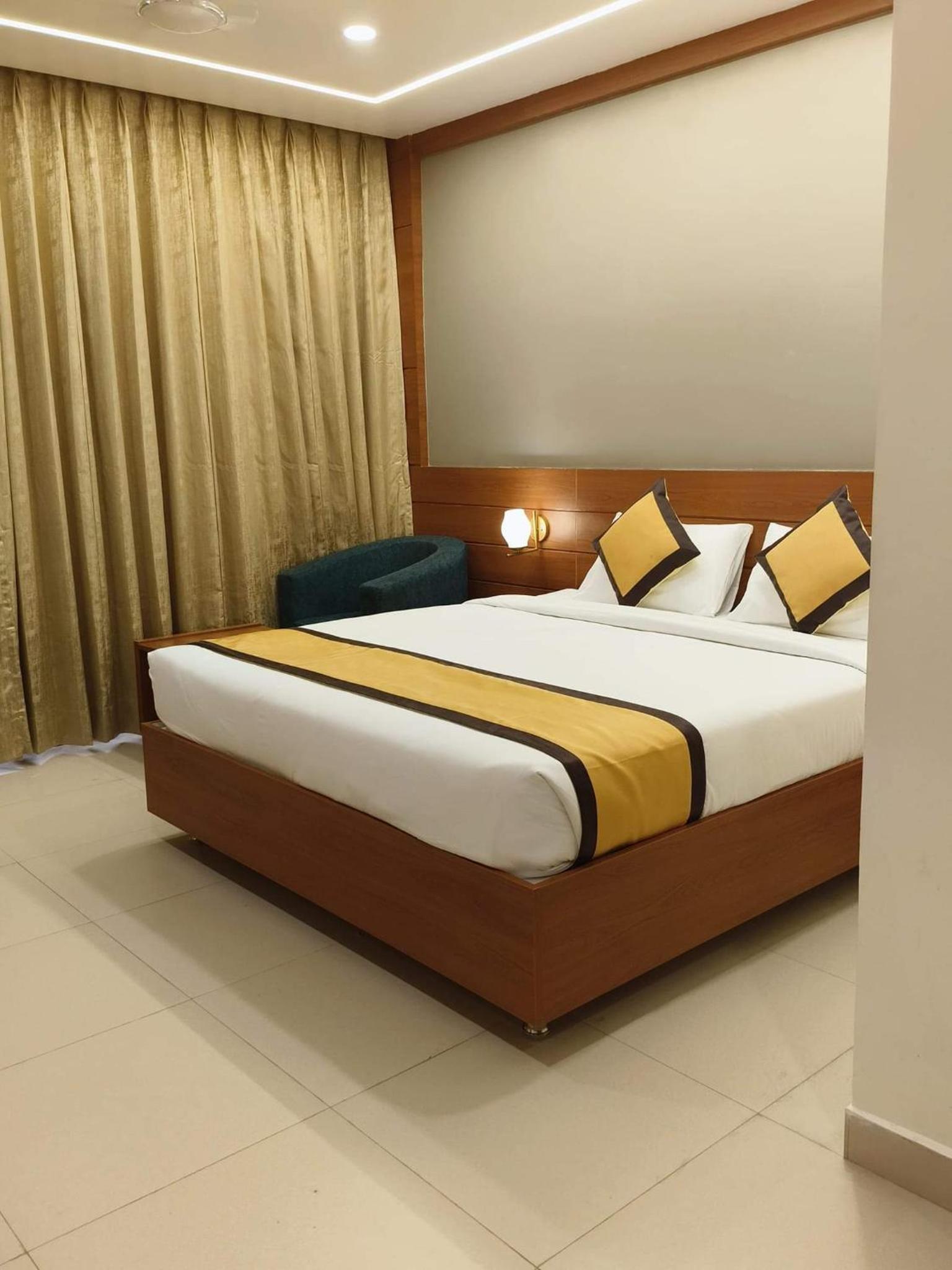 Deluxe Double Or Twin Room photo 3