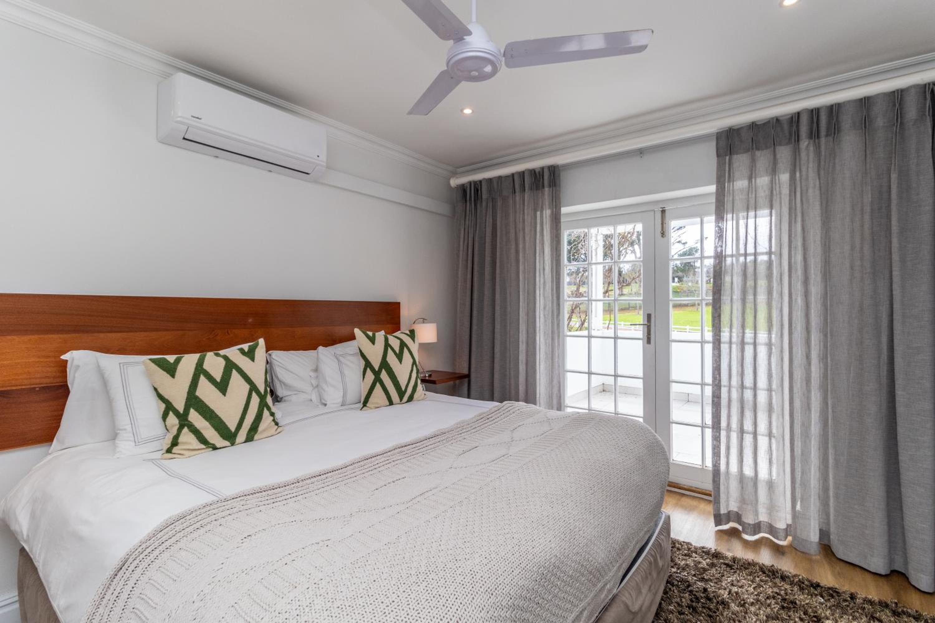 Four-Bedroom House - Photo 1