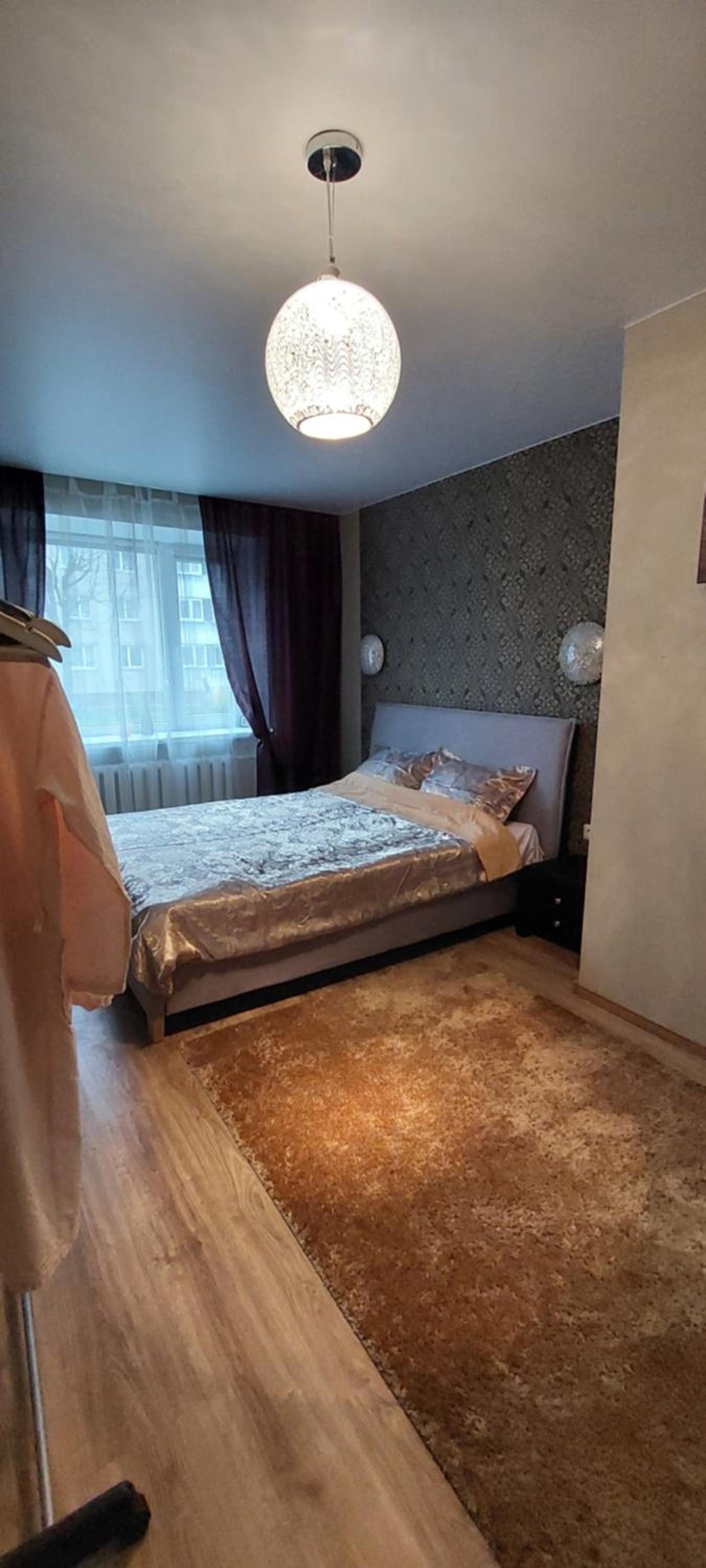 One-Bedroom Apartment - Photo 12
