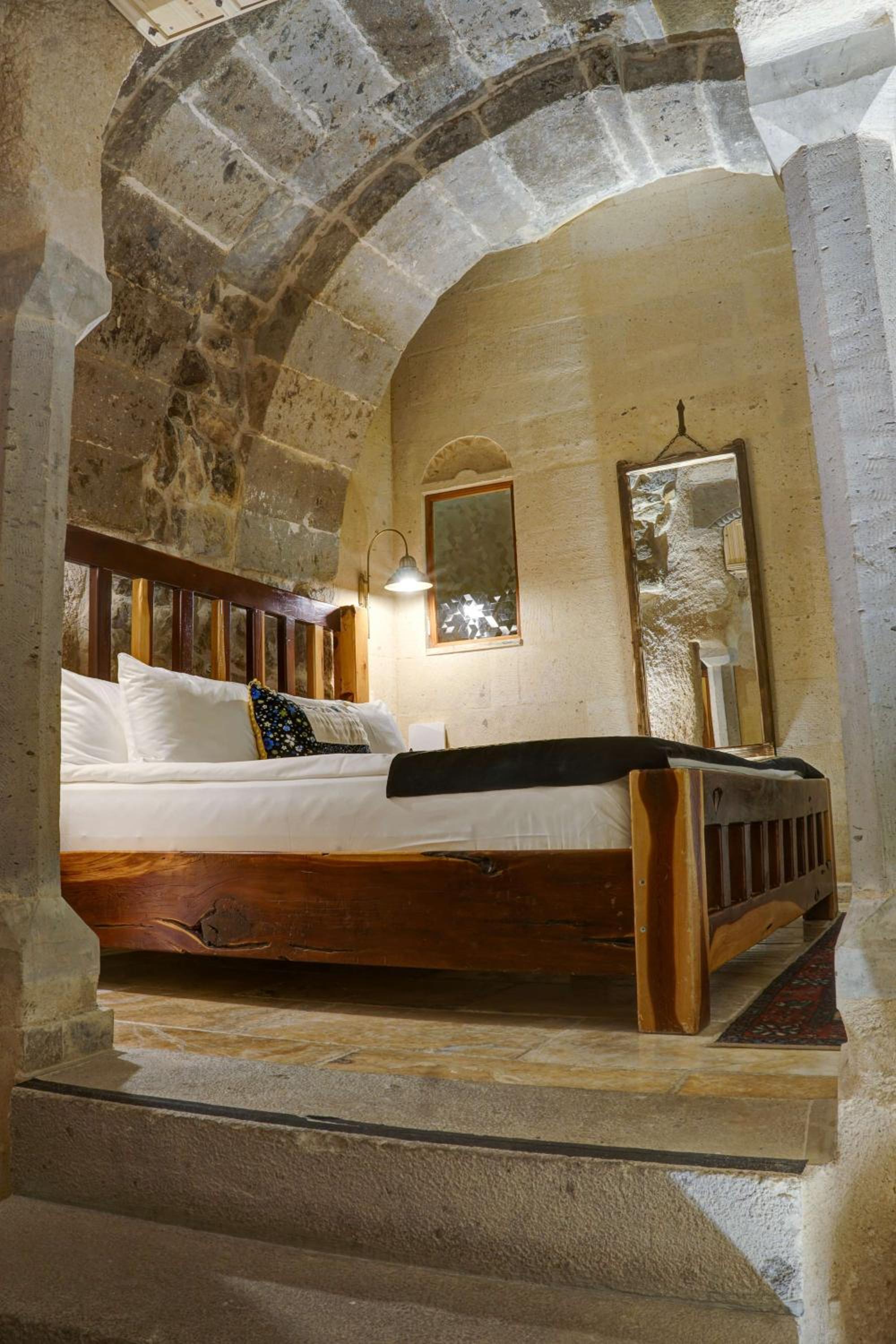 Superior Cave Suite  - Photo 10