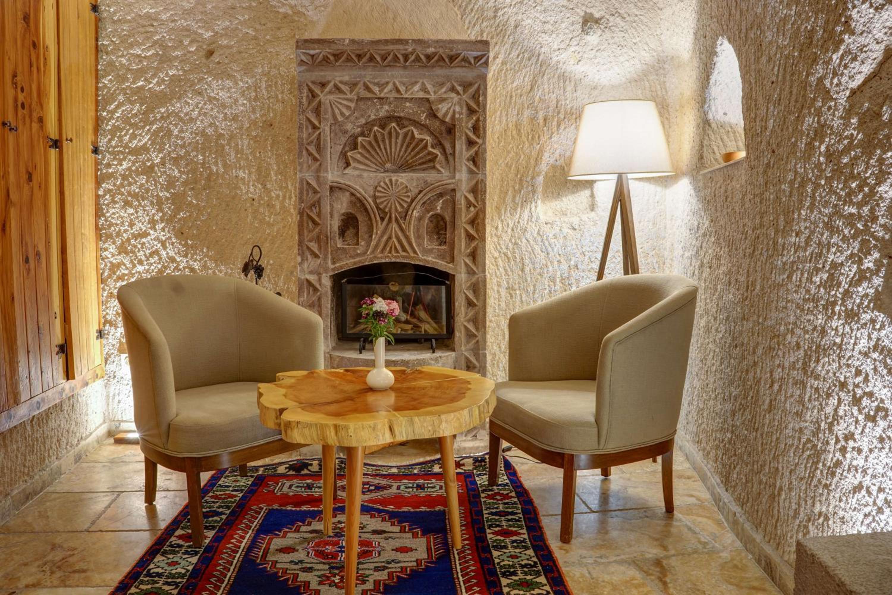 Superior Cave Suite  - Photo 9