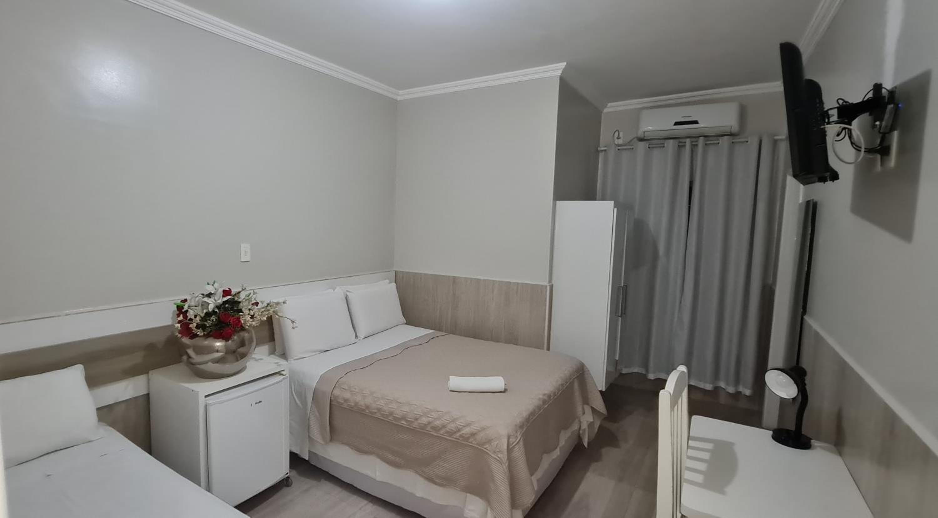 Deluxe Triple Room - Photo 6