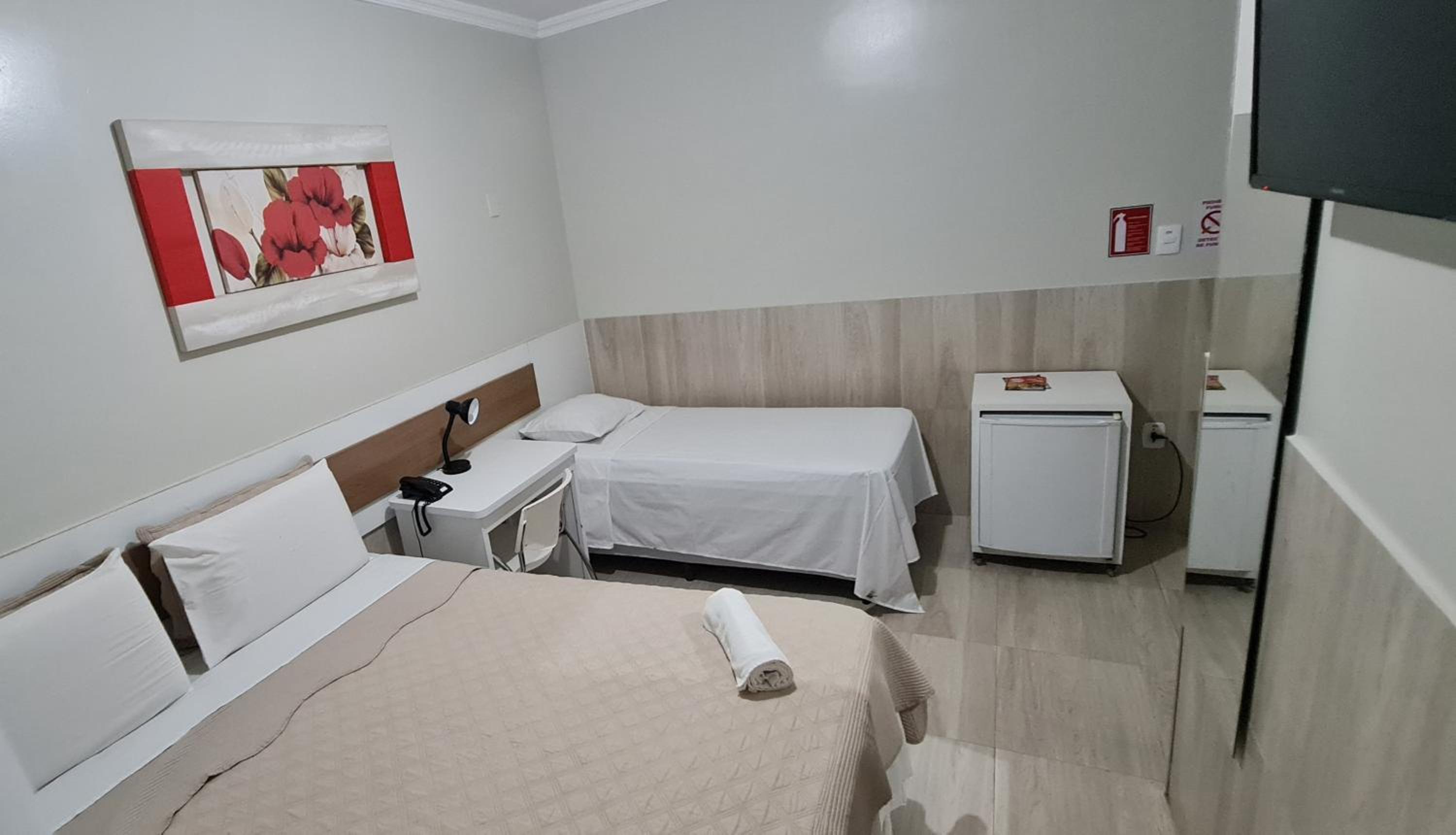 Deluxe Triple Room - Photo 4