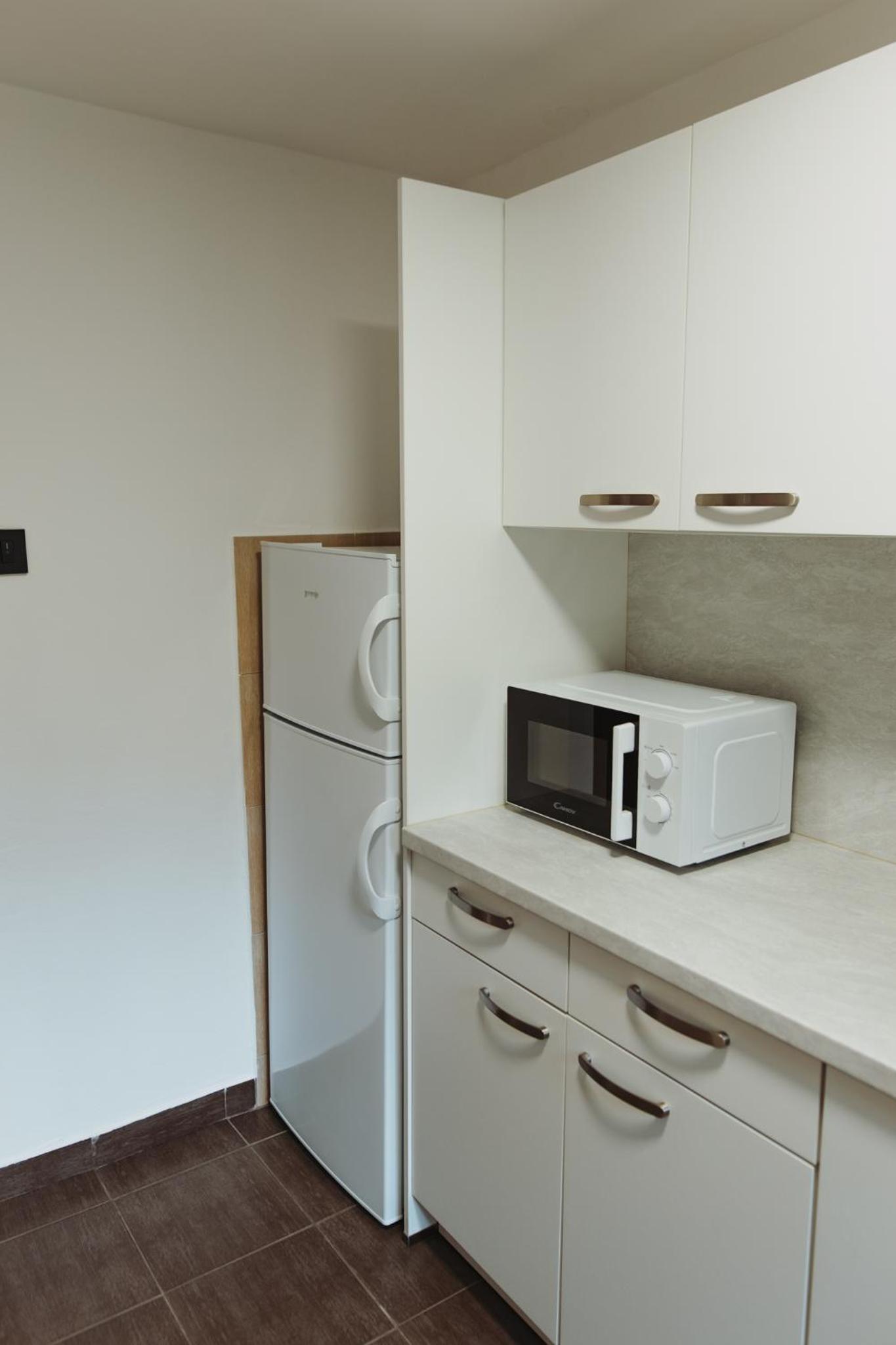 One-Bedroom House photo 2