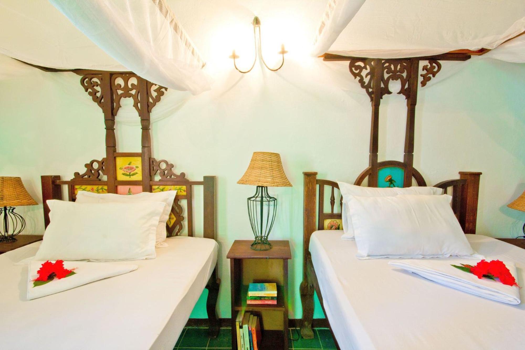 Deluxe Twin Room photo 2