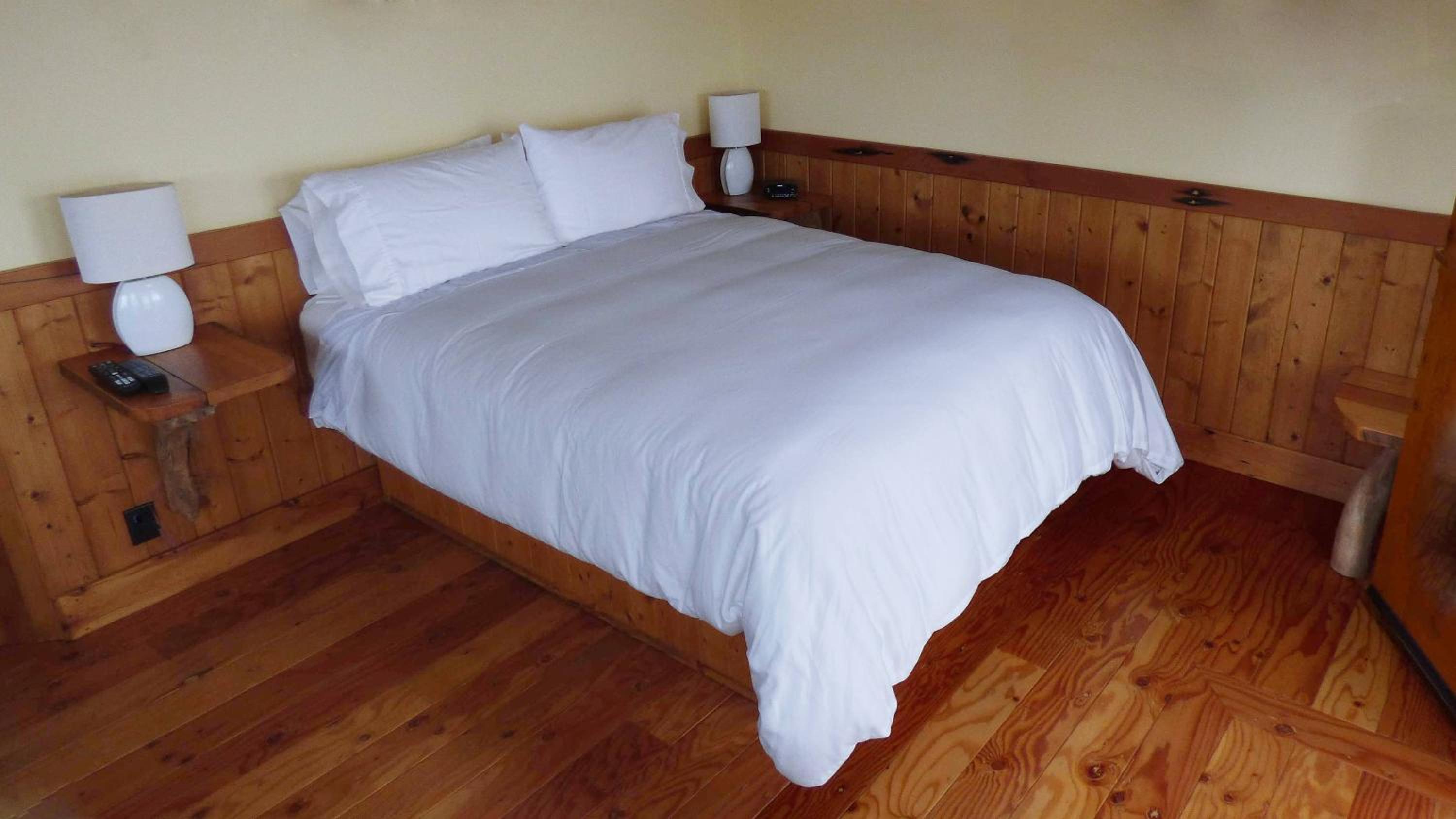 Deluxe Queen Room with Sea View 106 photo 1