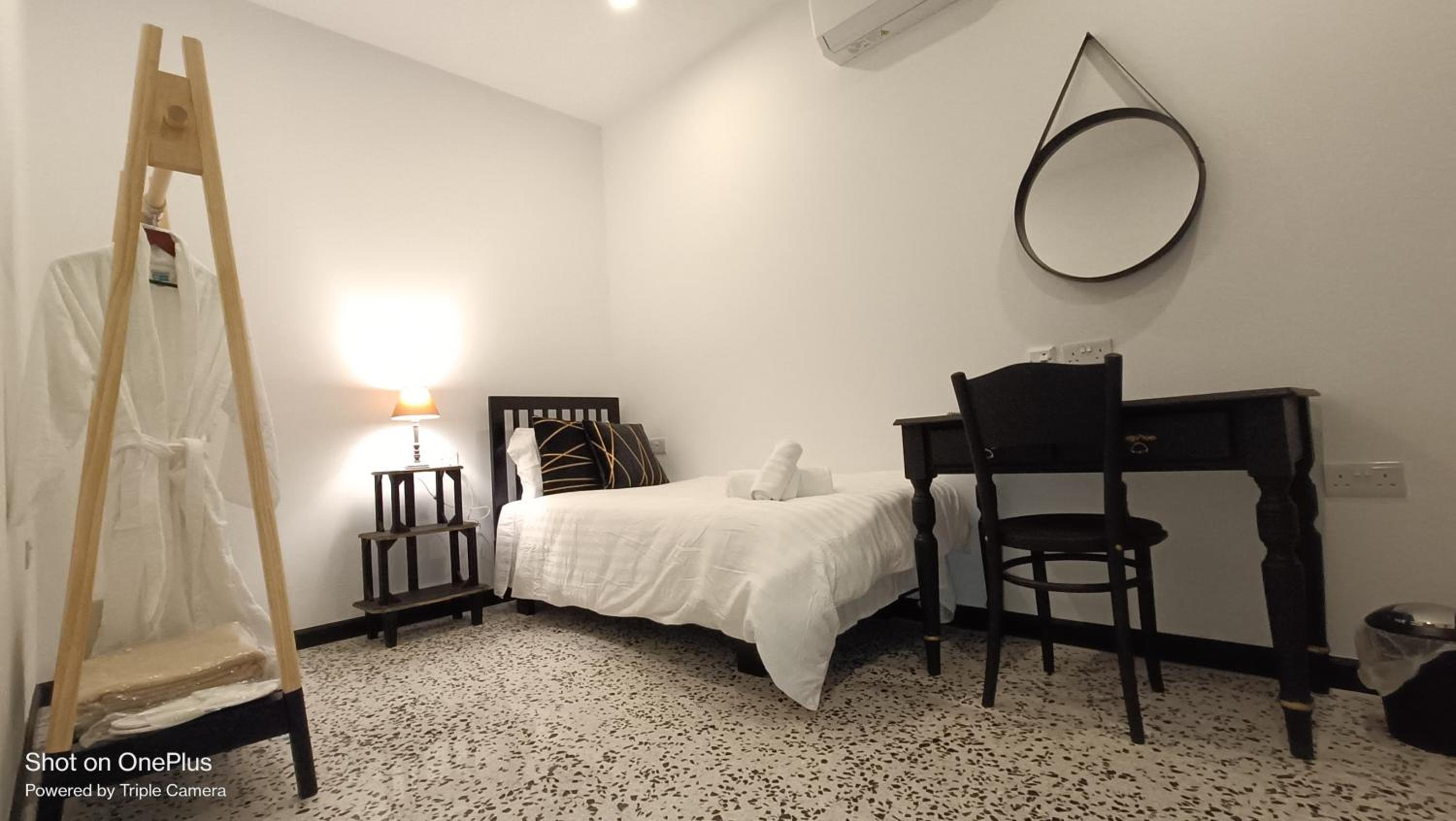 Economy Twin Room