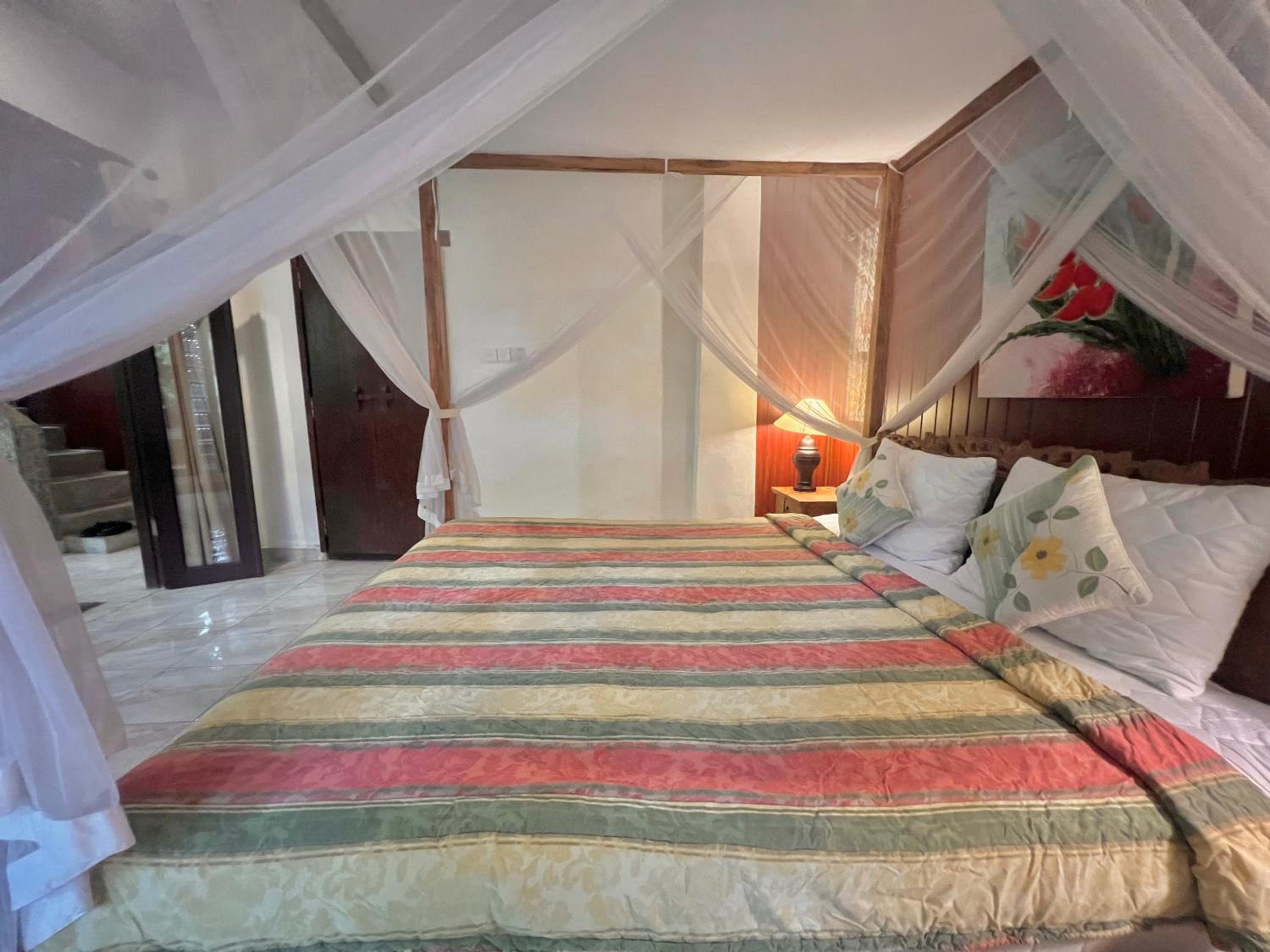 One-Bedroom Villa - Photo 9