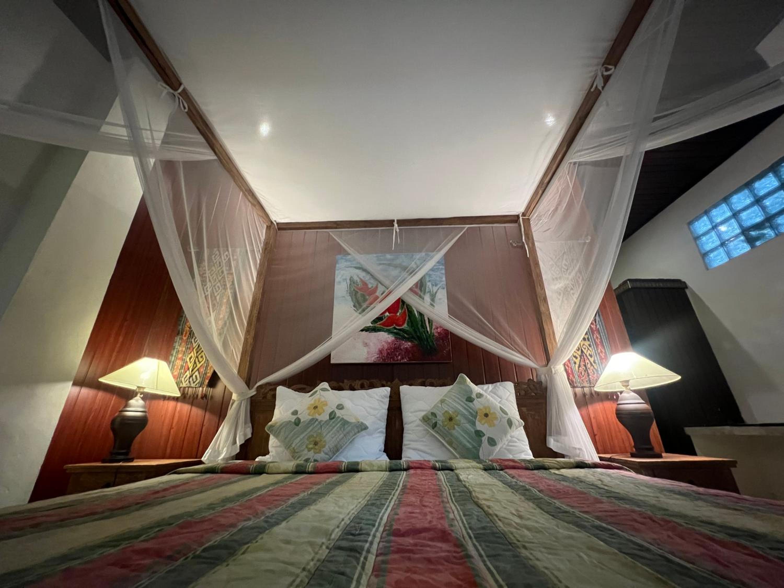 One-Bedroom Villa - Photo 8