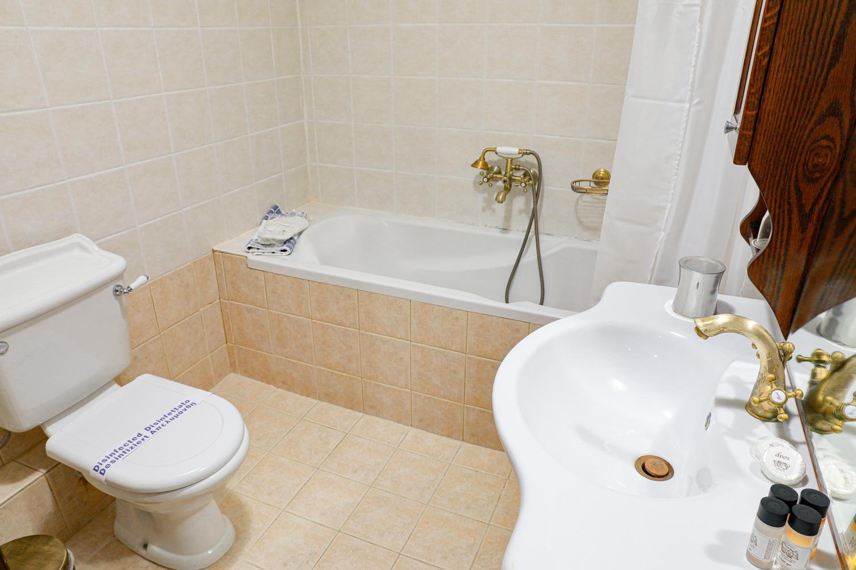 Junior Suite - Photo 7