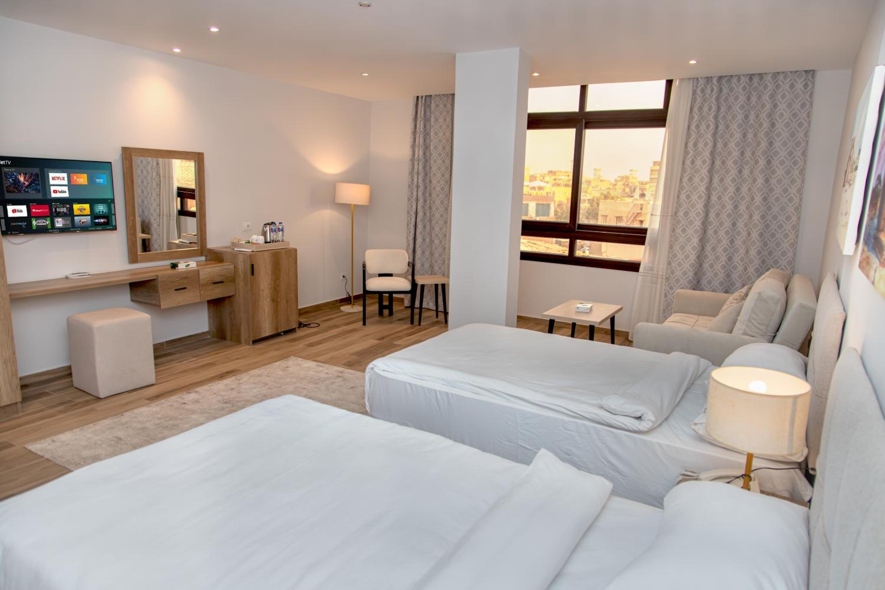 Deluxe Twin Room