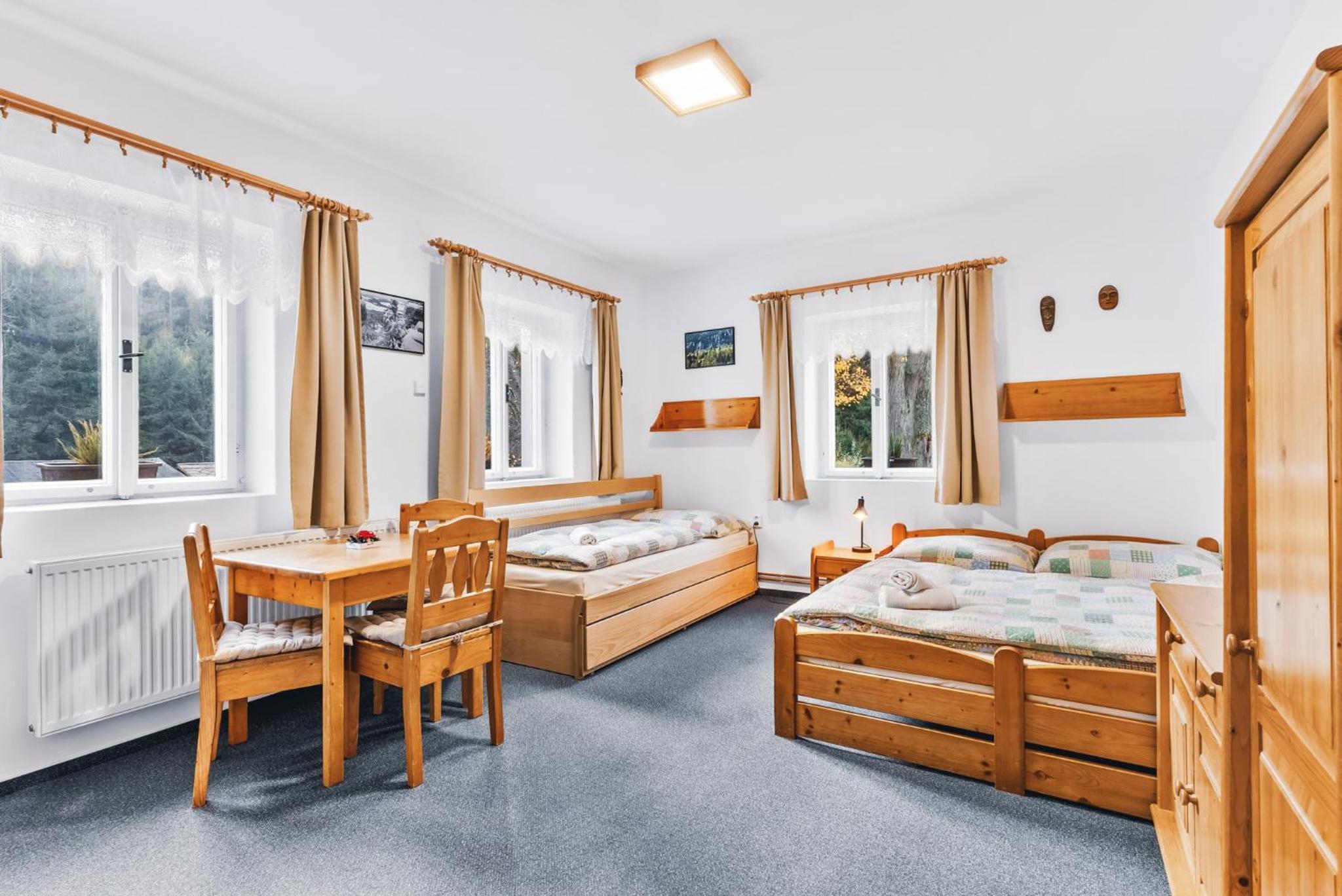 Triple Room with Private Bathroom
