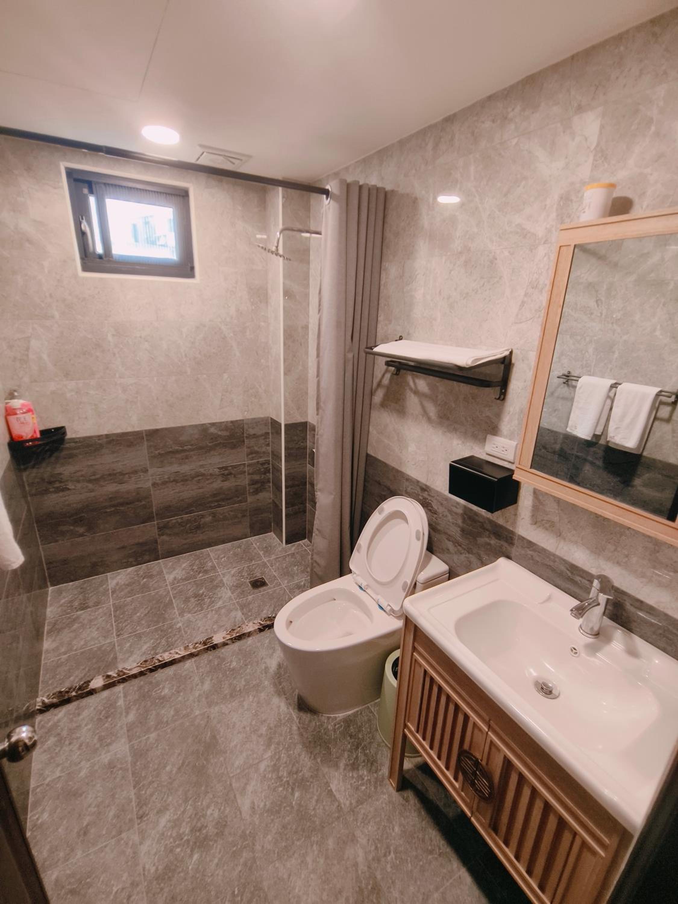 Standard Double or Twin Room photo 3