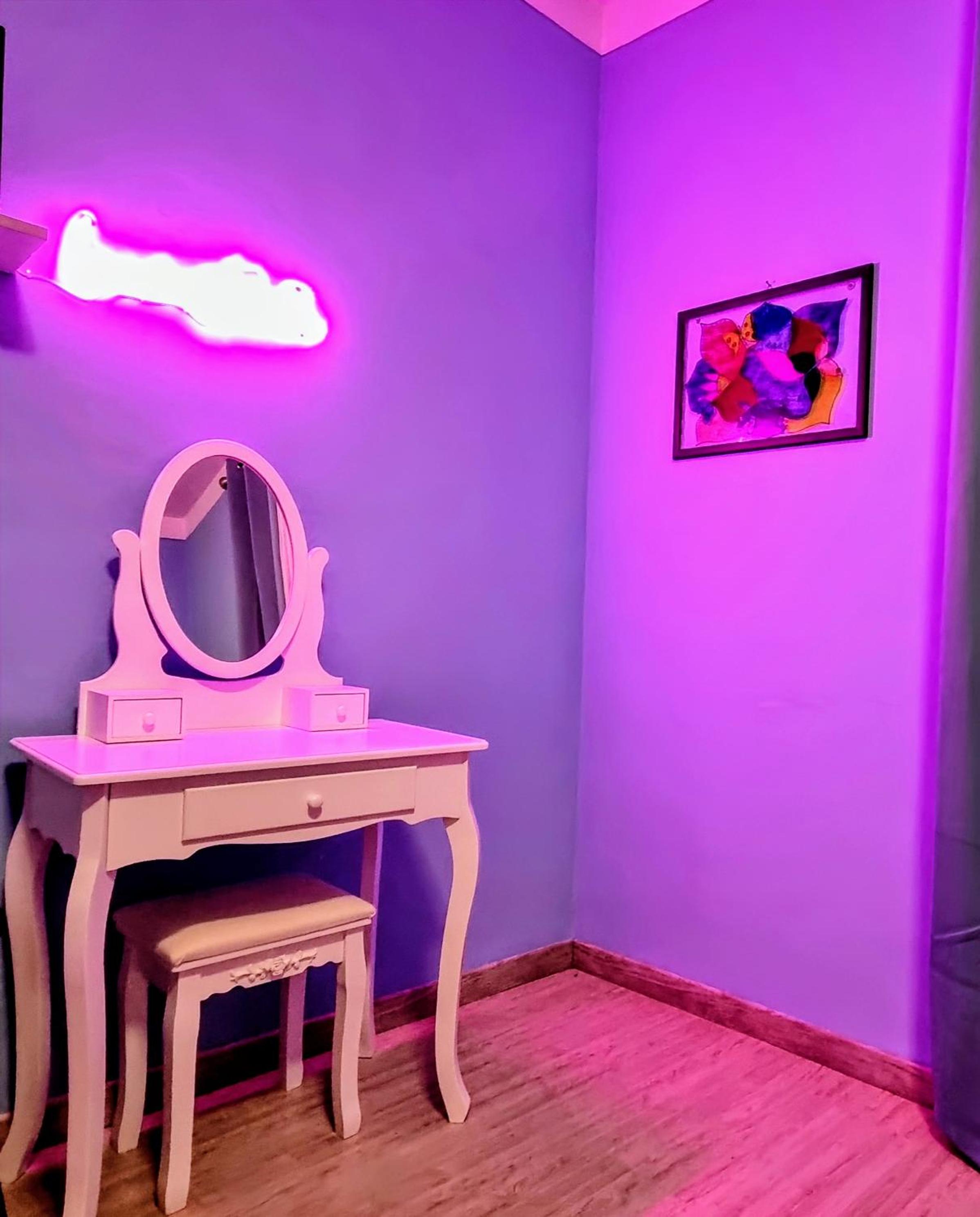 Double Room - Photo 11
