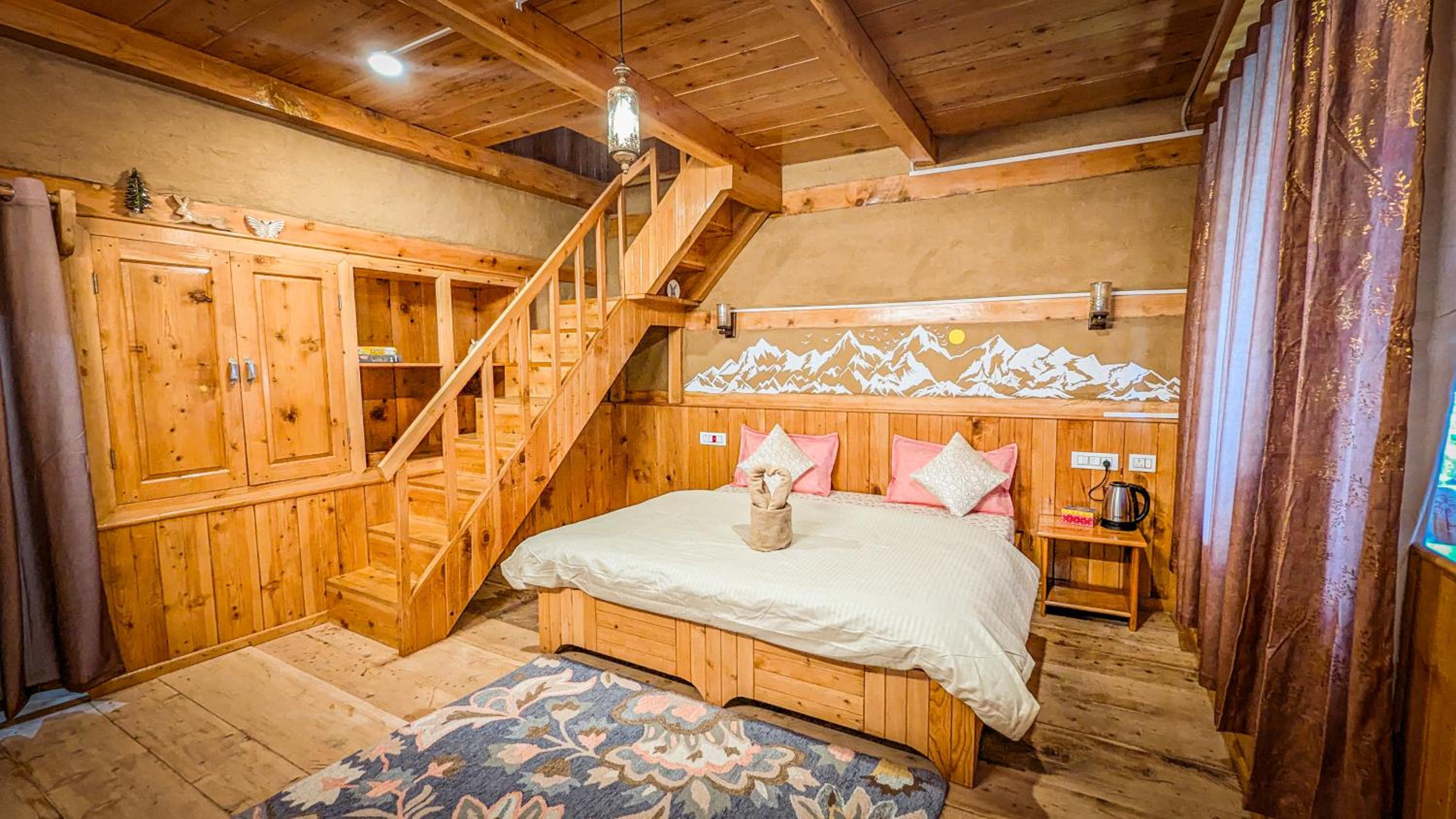 Family Room with Balcony photo 1