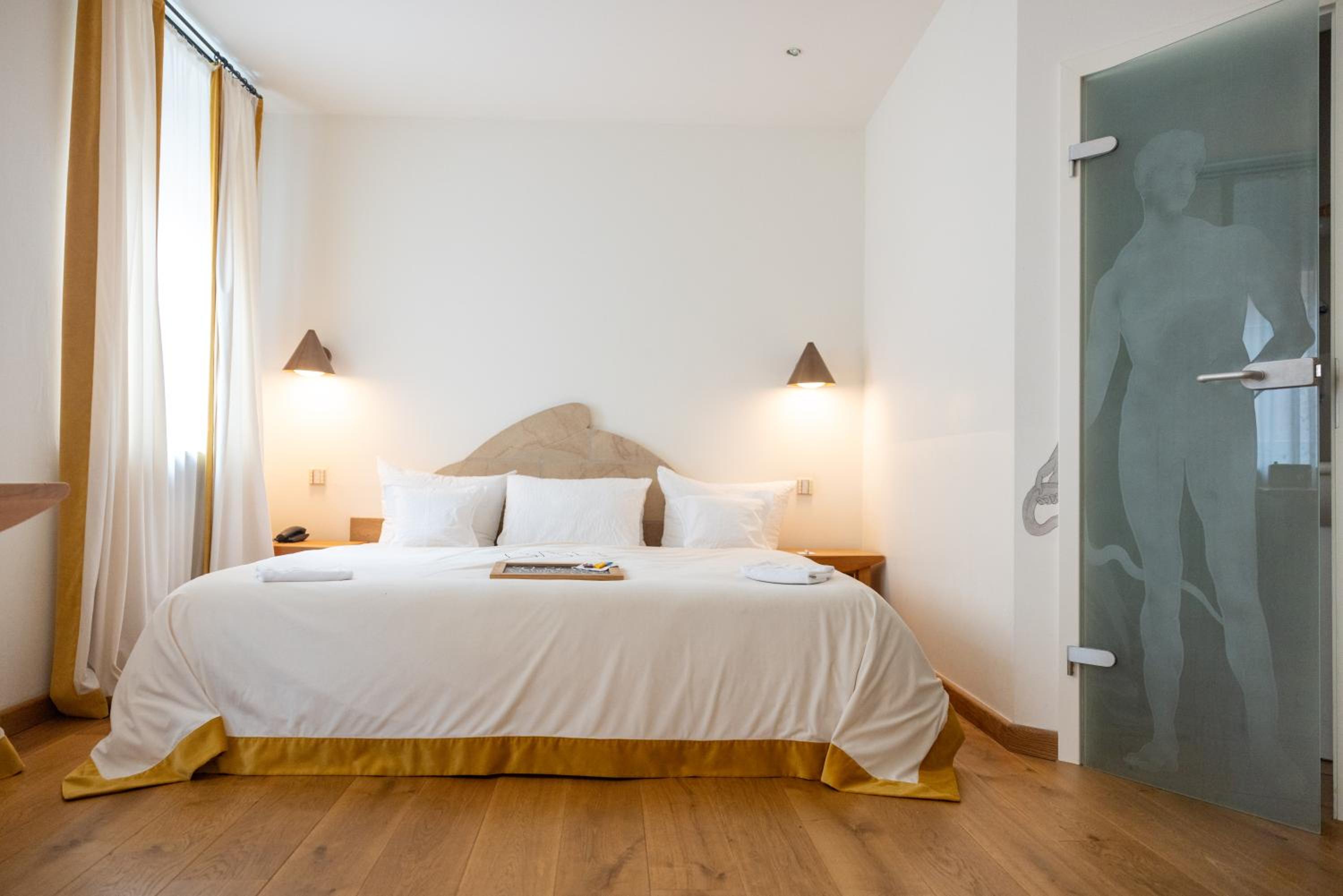 Double Room - Photo 1
