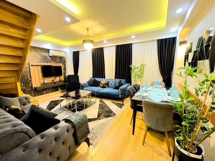 Four-Bedroom Deluxe Apartment photo 1