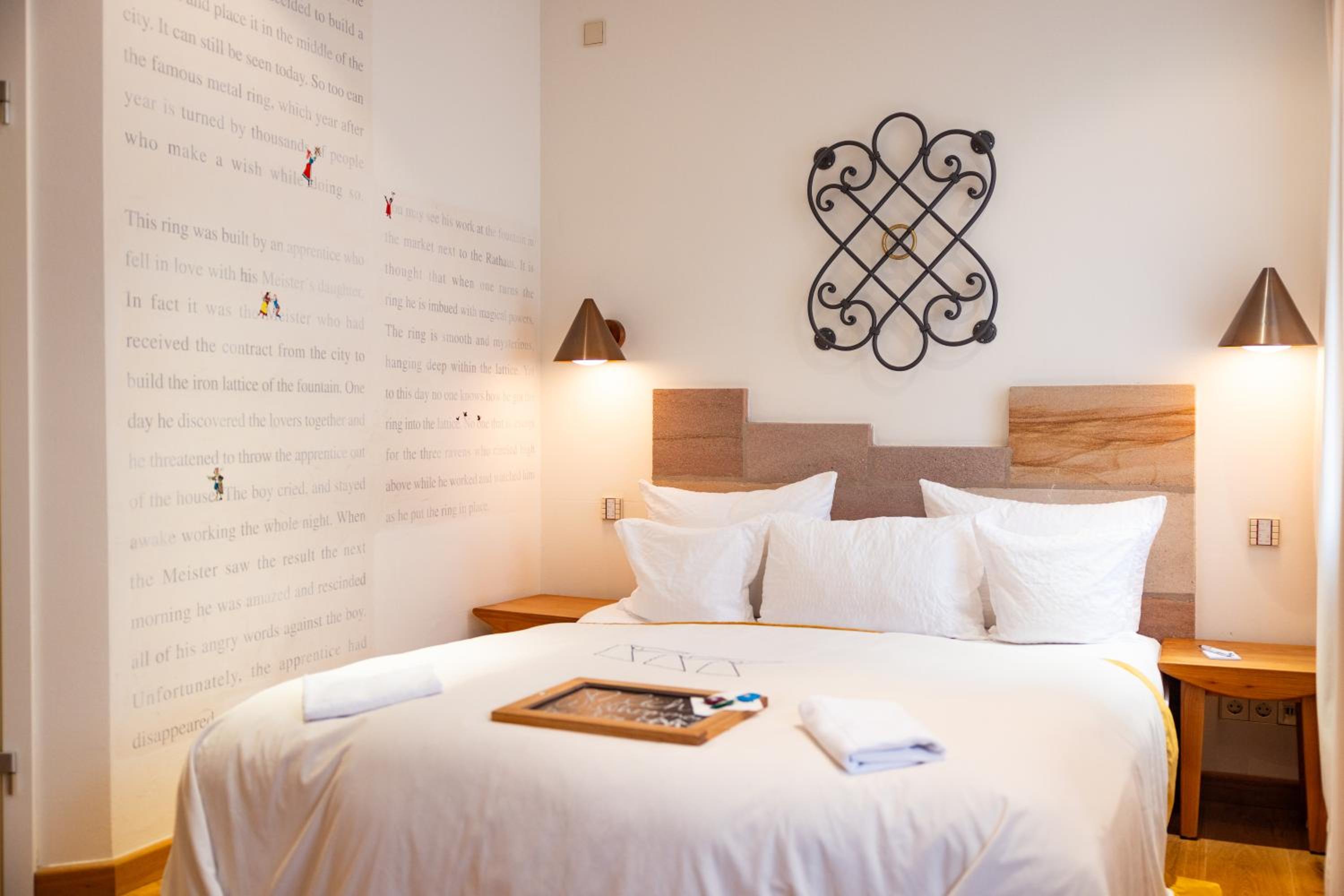 Small Double Room - Photo 8