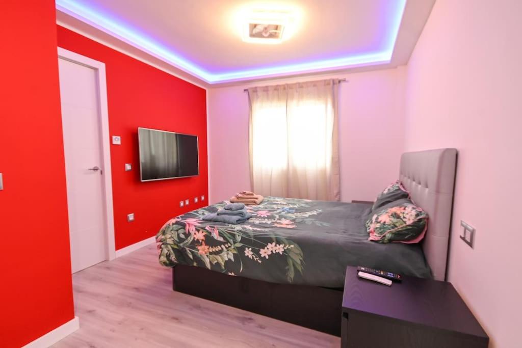 Apartamento de Dos Habitaciones con Vista al Mar