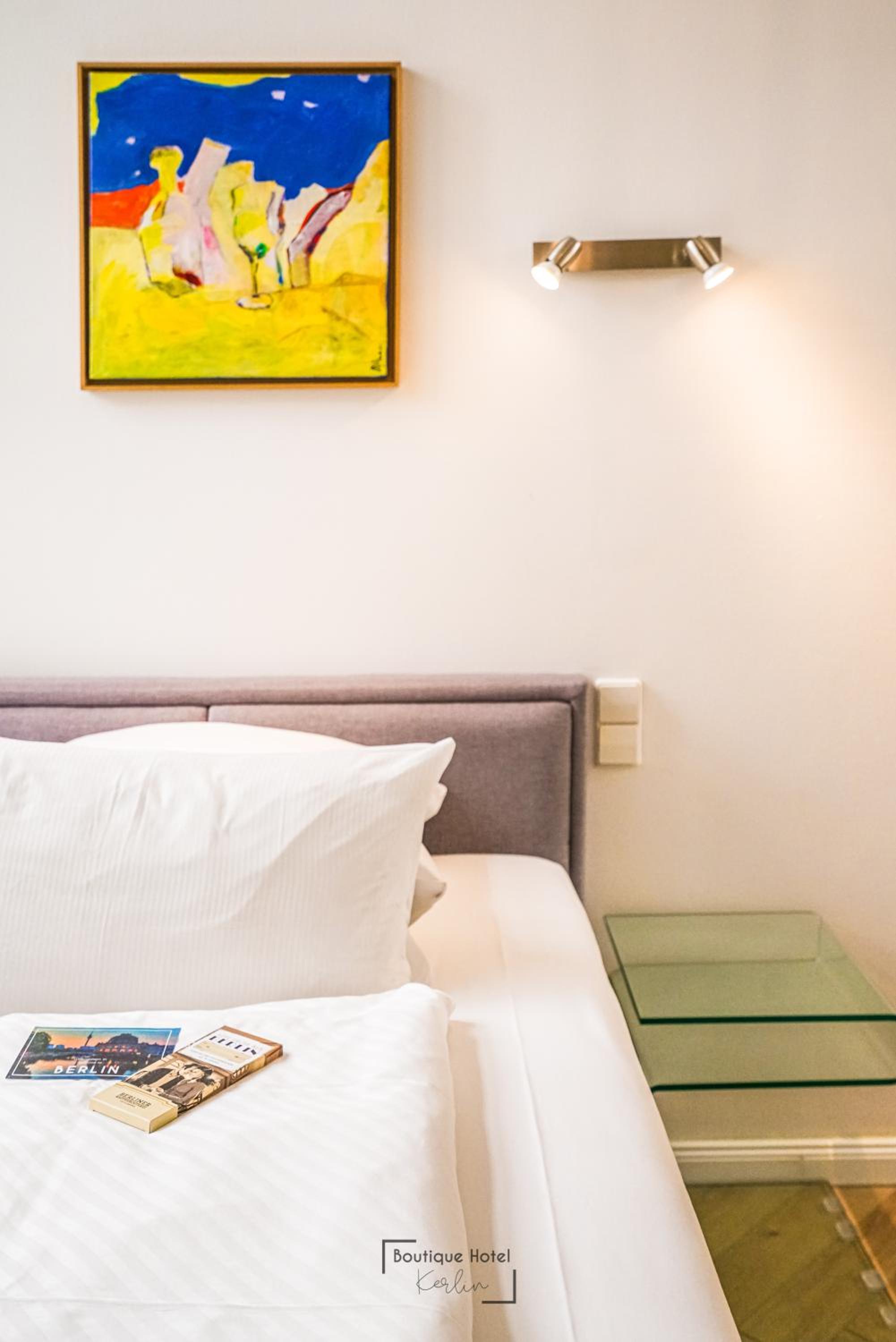 Single Room photo 3