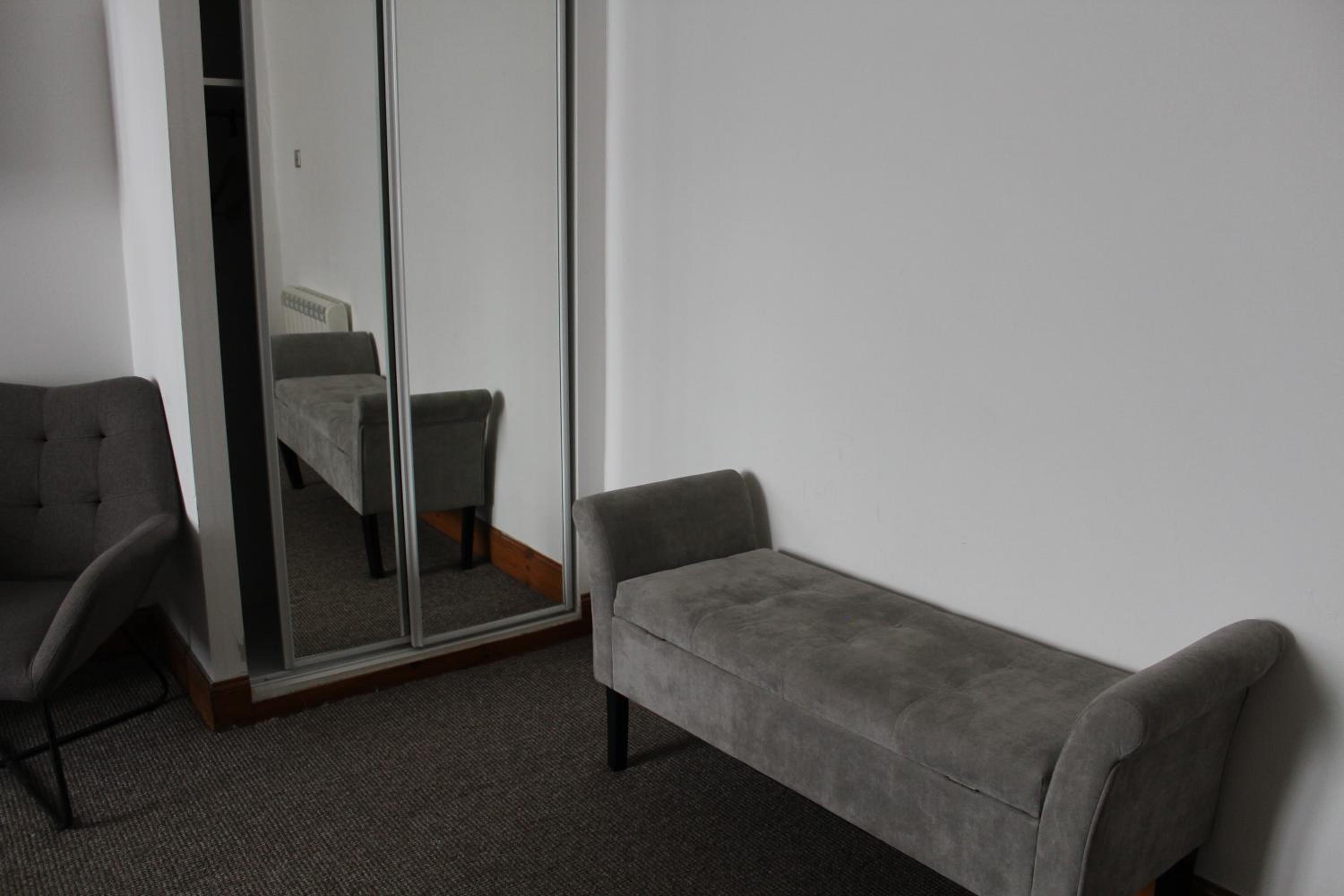 Double Room - Photo 4