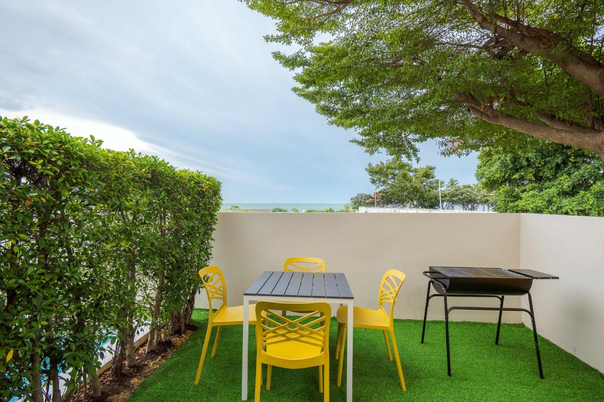 Villa with Sea View - Photo 48