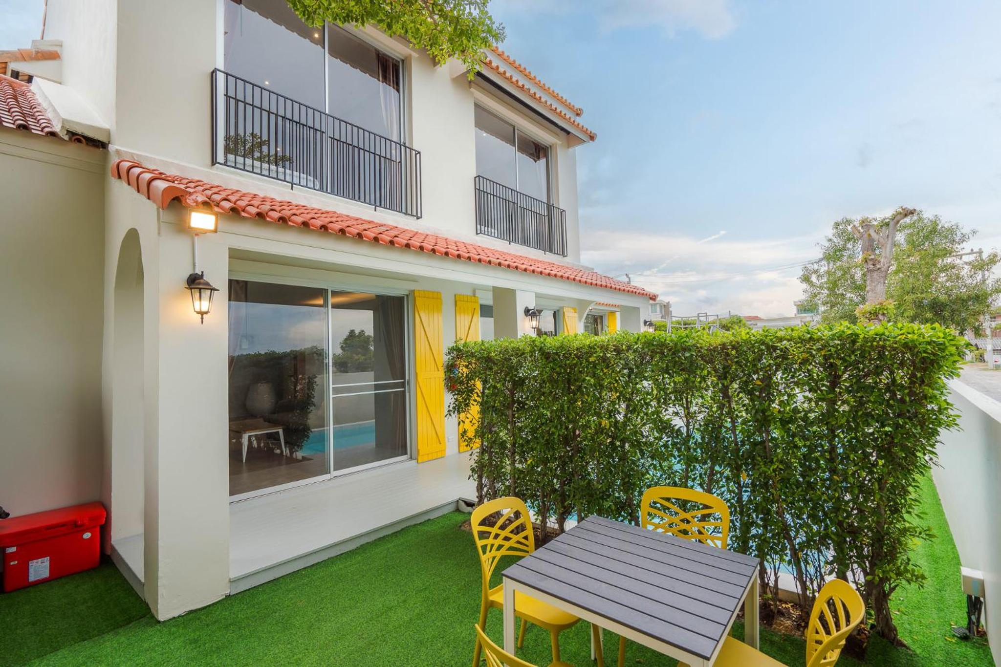 Villa with Sea View - Photo 45
