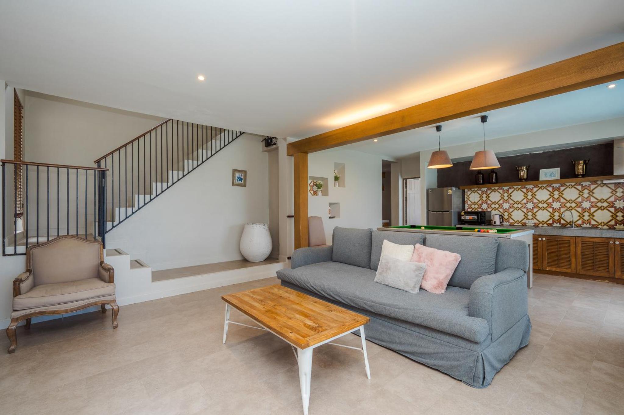 Villa with Sea View - Photo 31