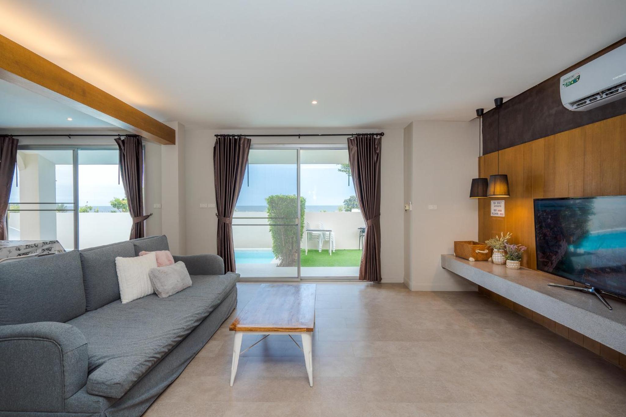 Villa with Sea View - Photo 27