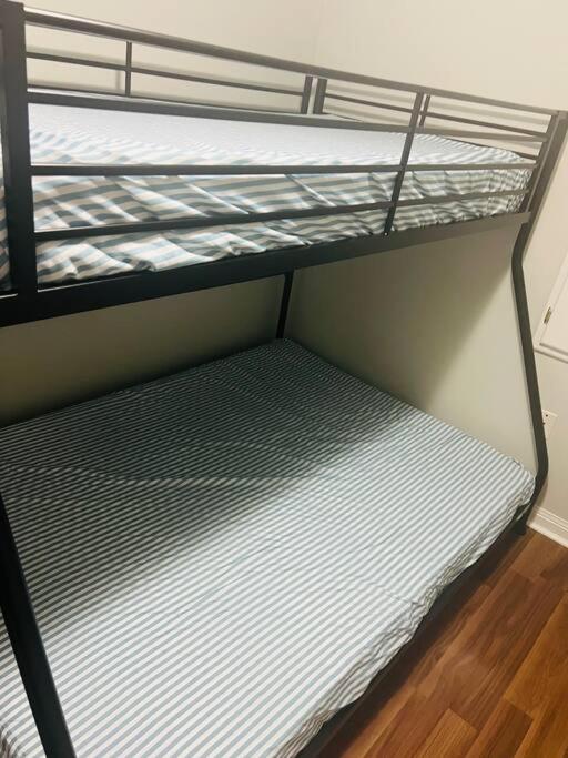 Two-Bedroom Apartment photo 2