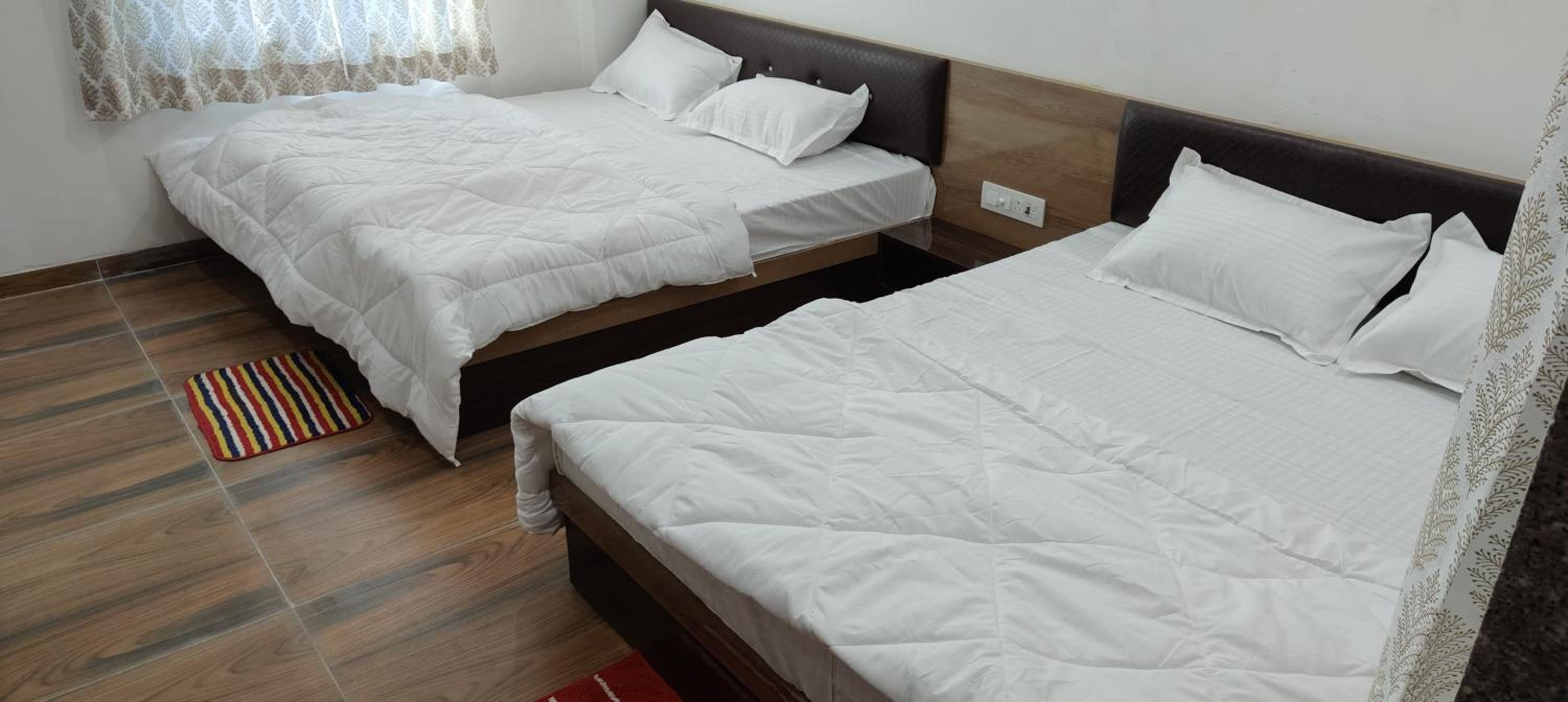 Economy Double Room photo 1