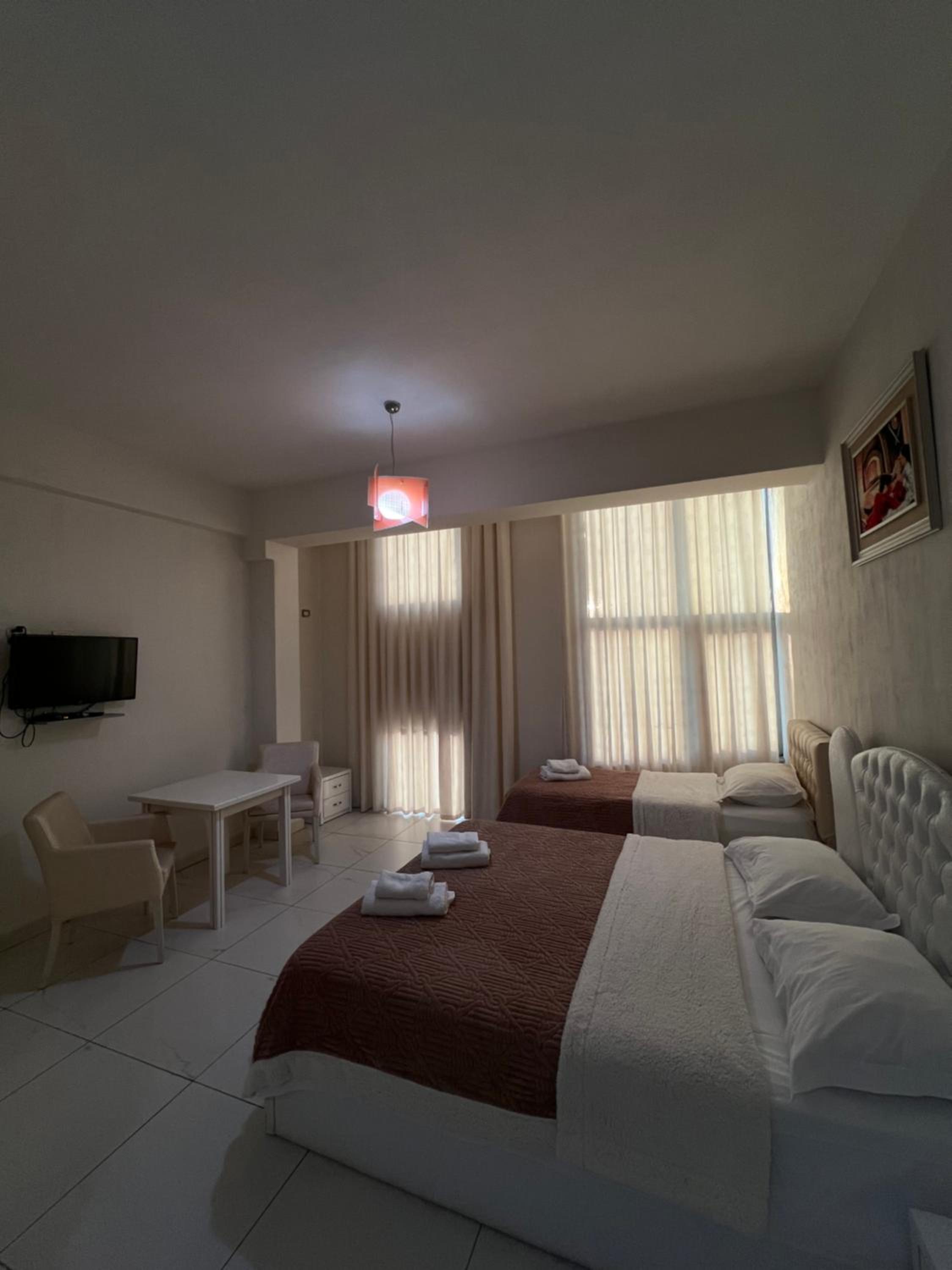 Deluxe Triple Room photo 3
