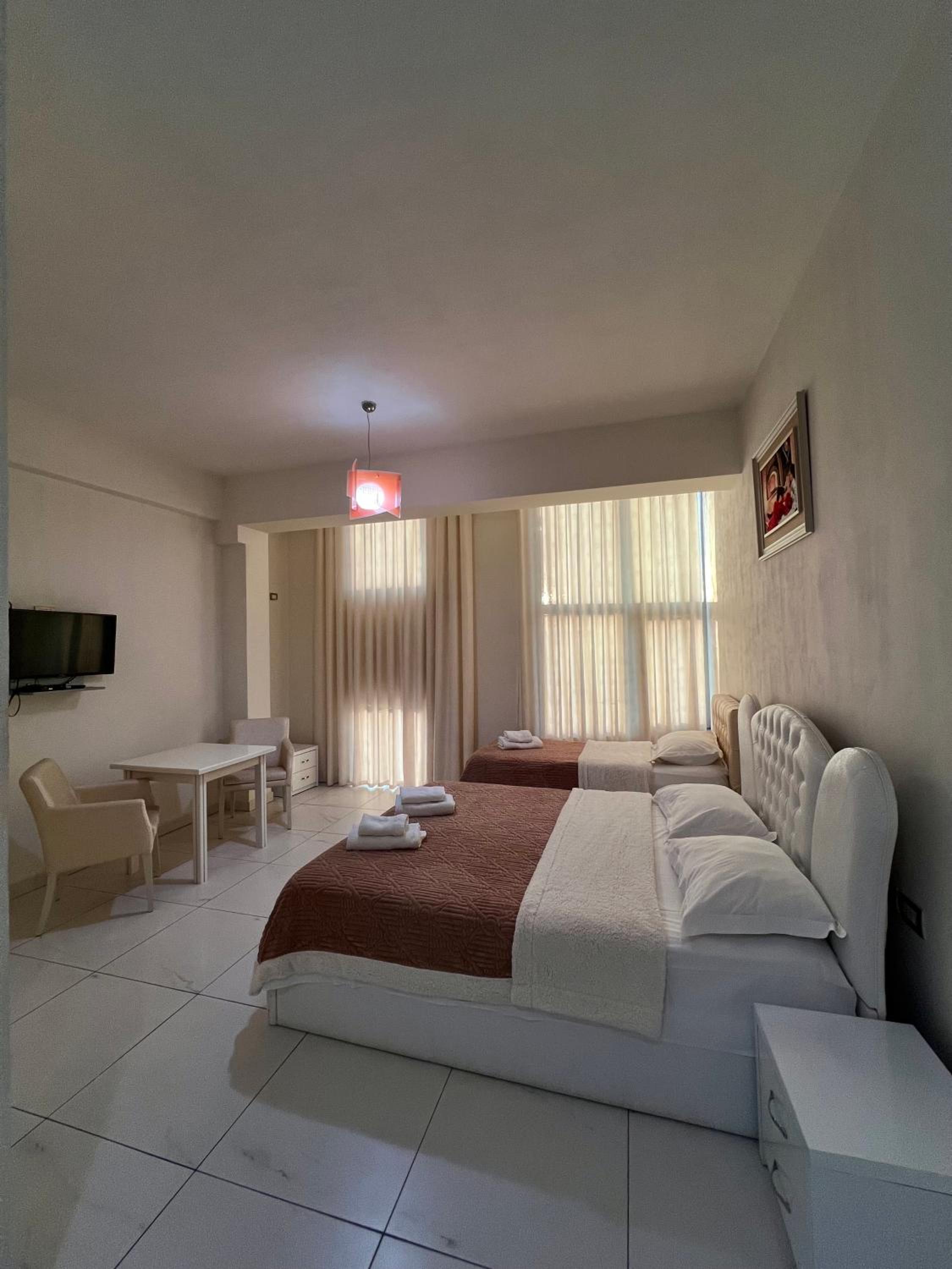 Deluxe Triple Room photo 1