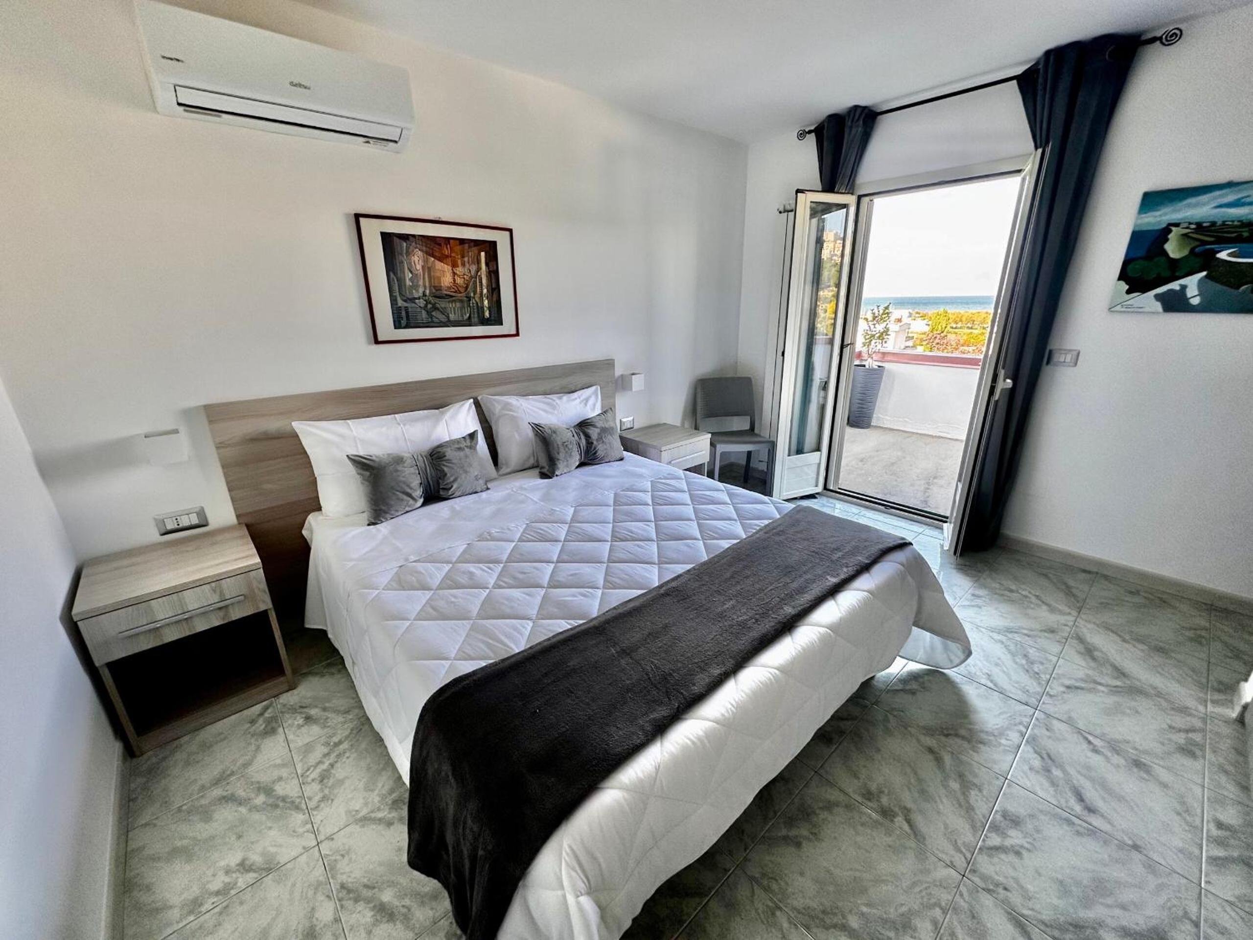 Double Room with Terrace