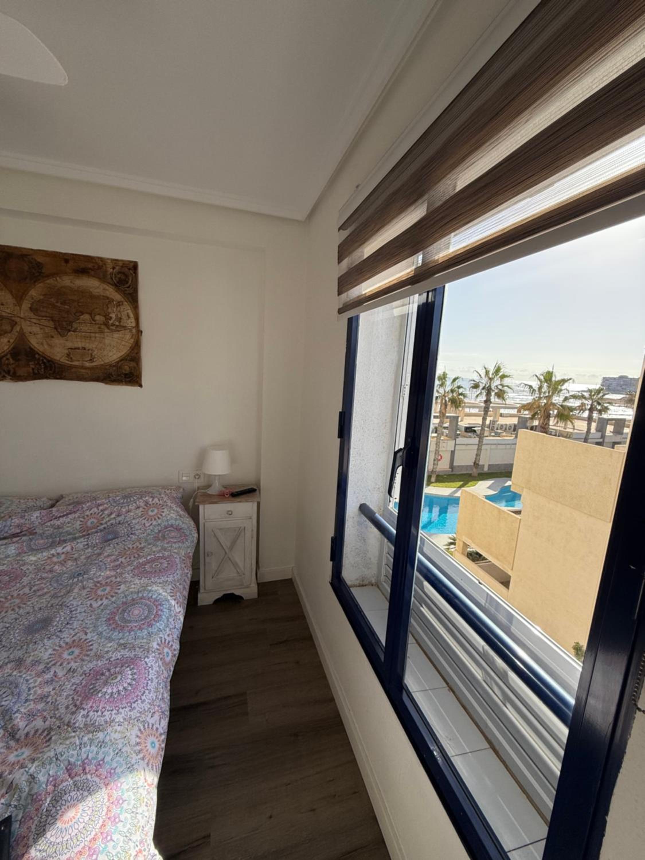 Apartamento con vista al mar