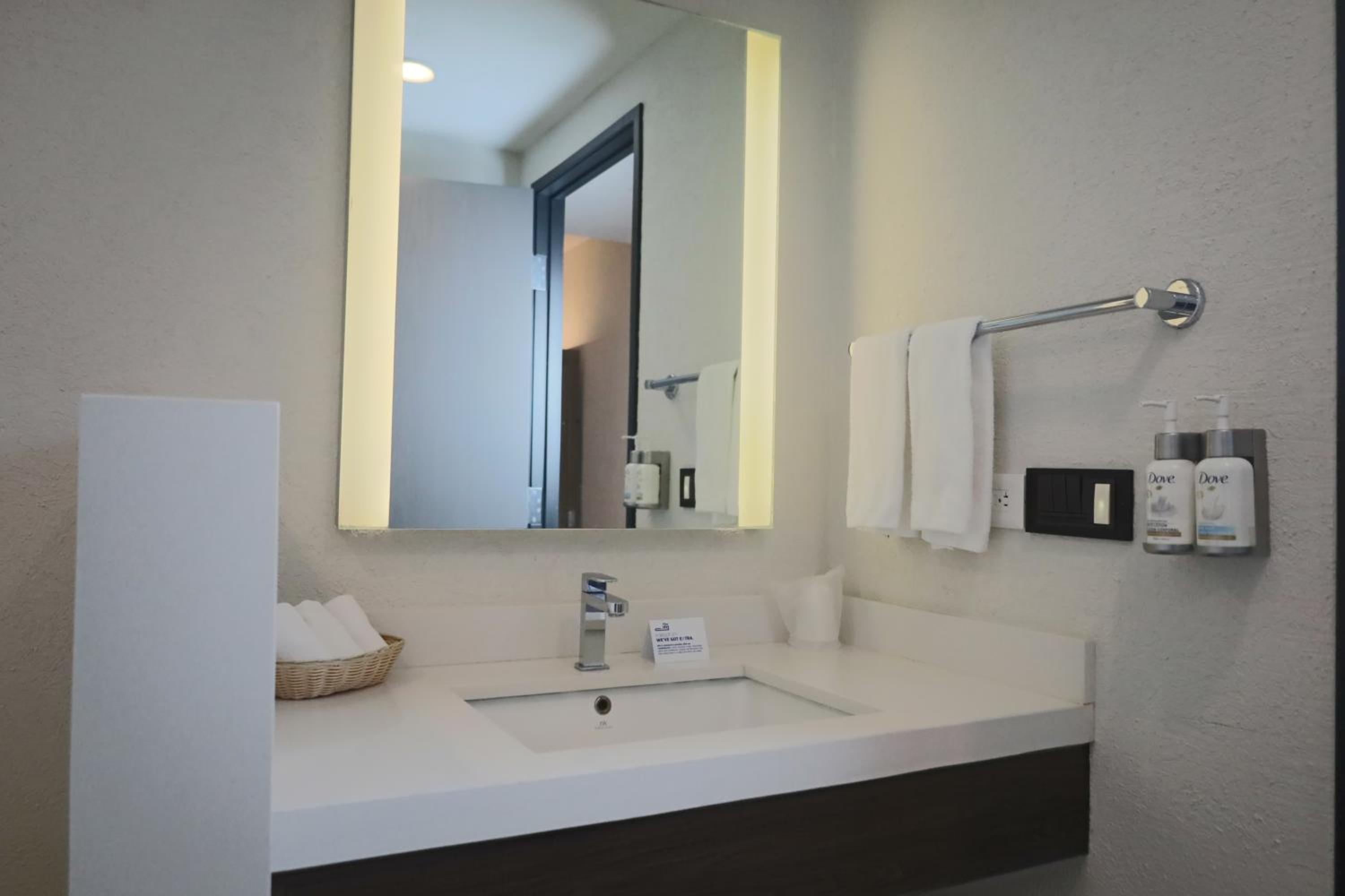 Standard Room - Photo 7
