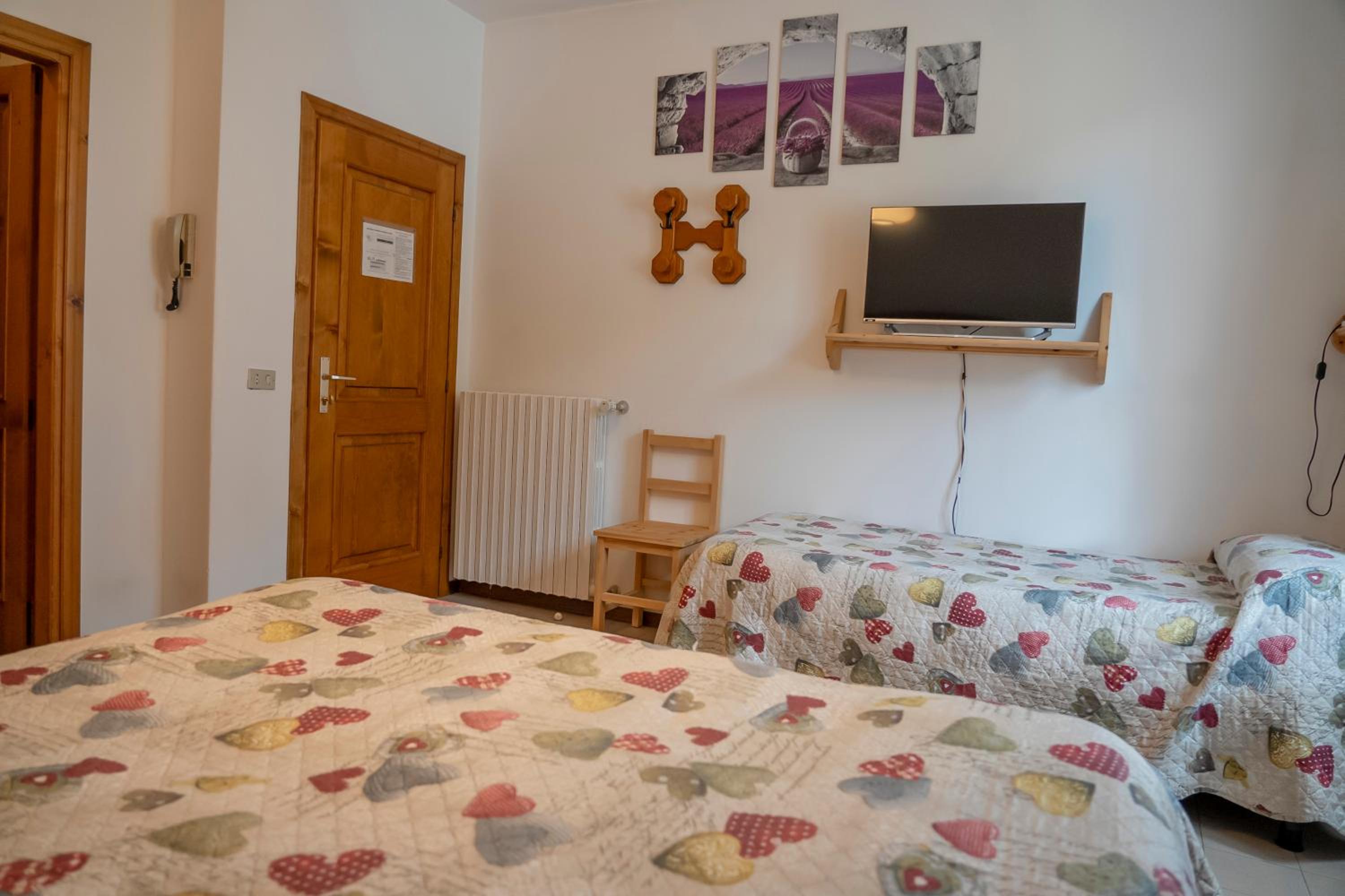 Triple Room - Photo 1